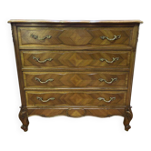 Commode en noyer de style Louis XV / rocaille
