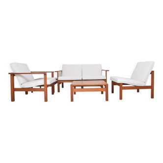 Ensemble de 4 fauteuils et 2 tables basses « Moduline » conçu par Ole Gjerlov Knudsen