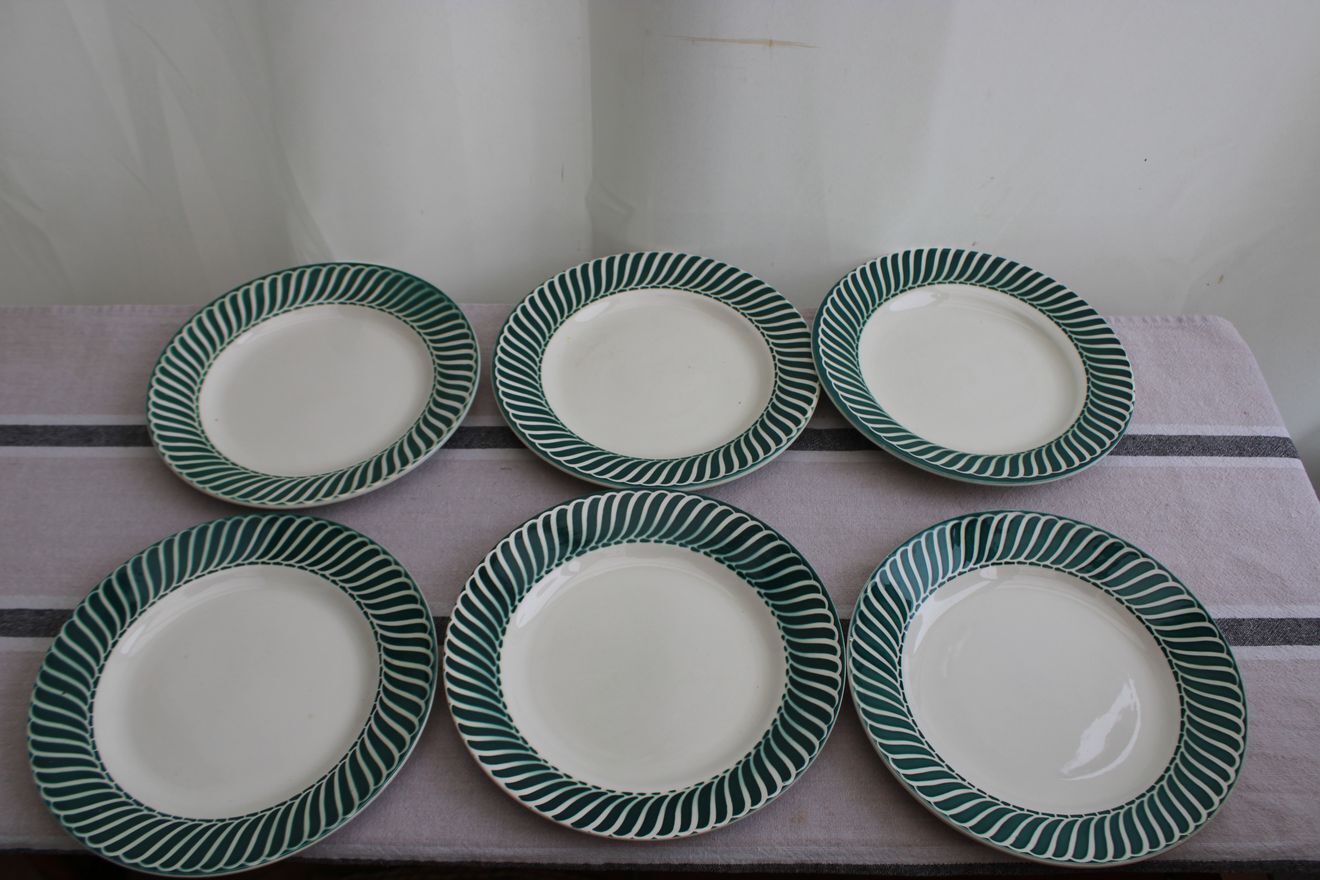 Set of 6 Digoin/Sarreguemines plates