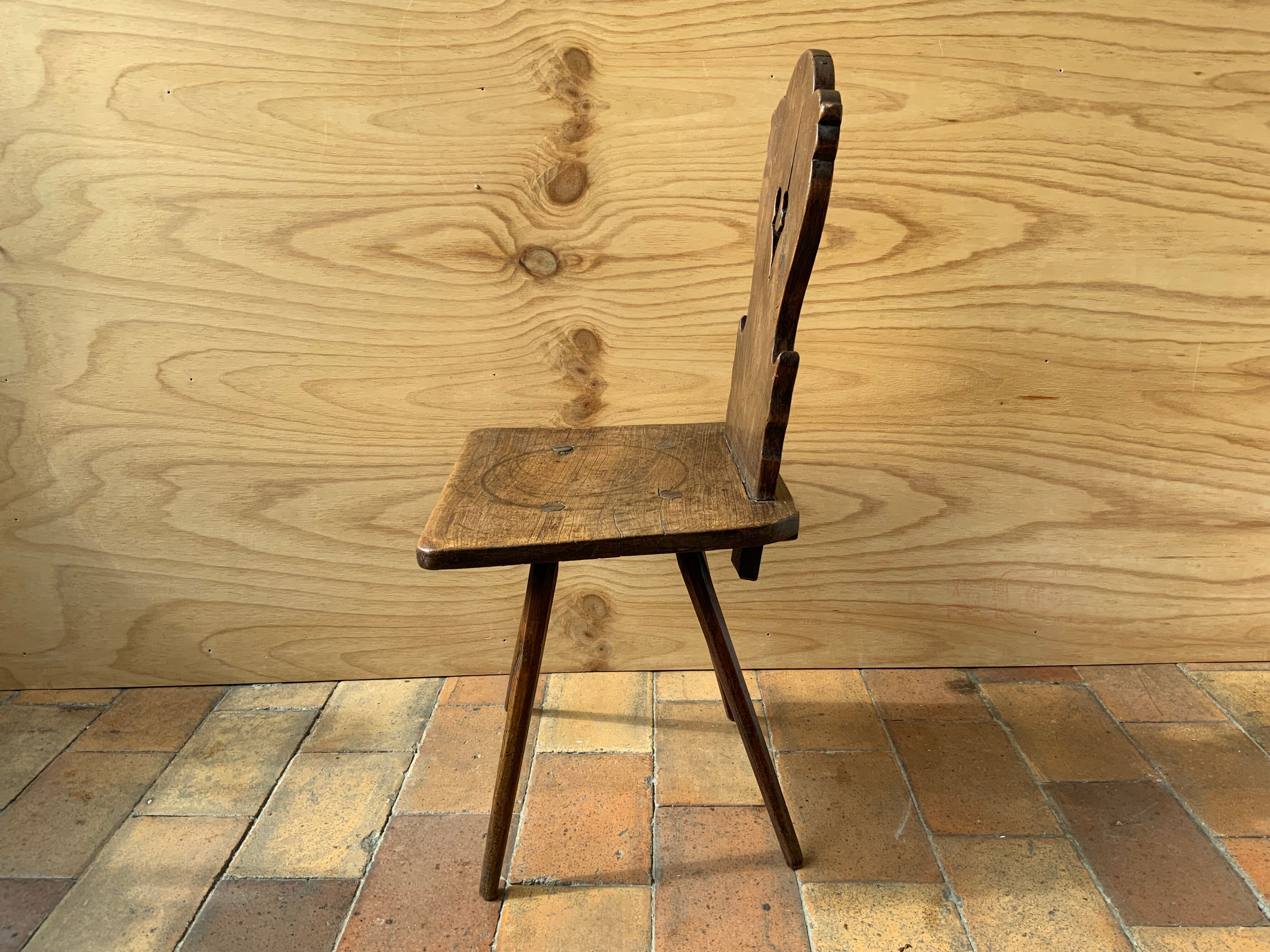 Alsatian chair