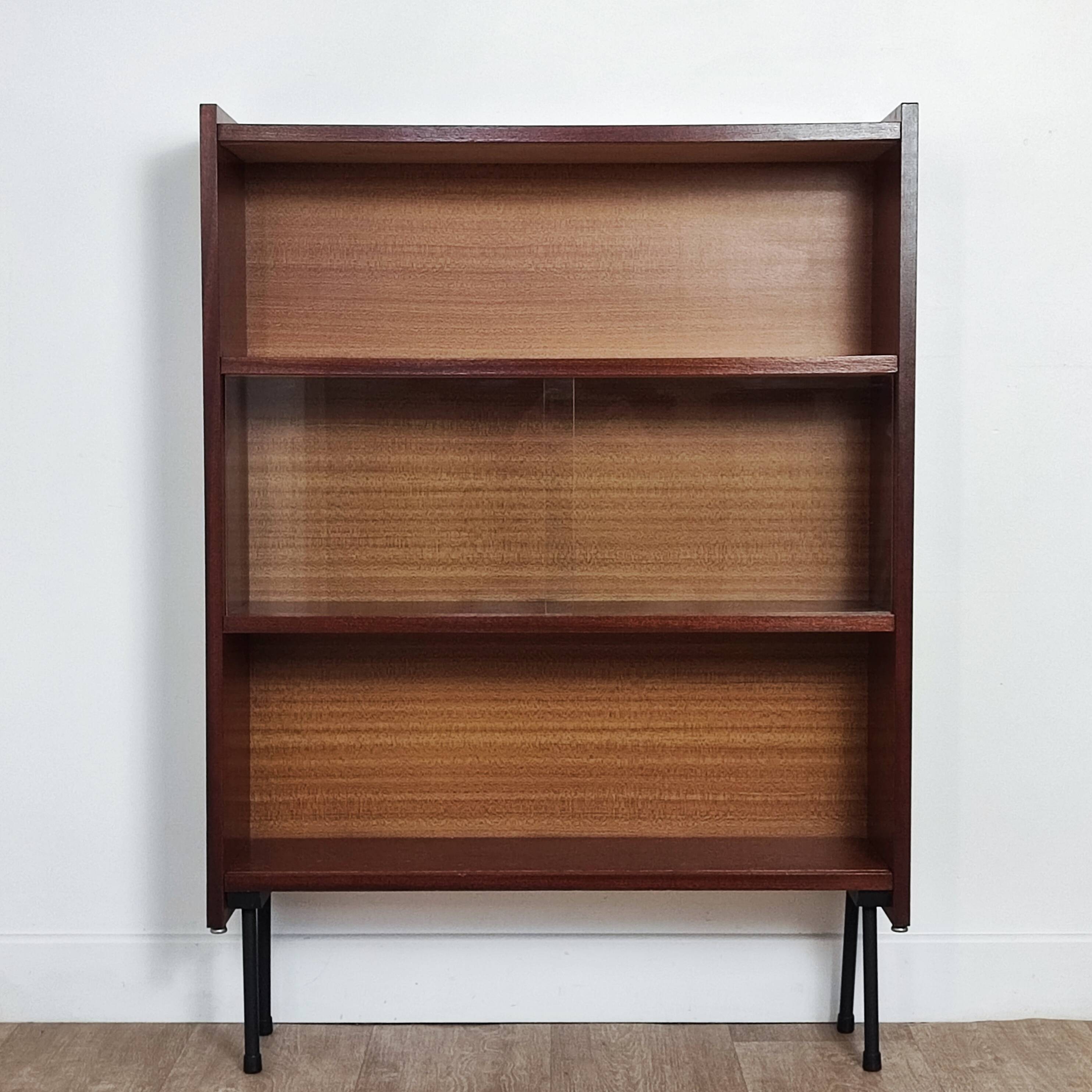 60' display bookcase