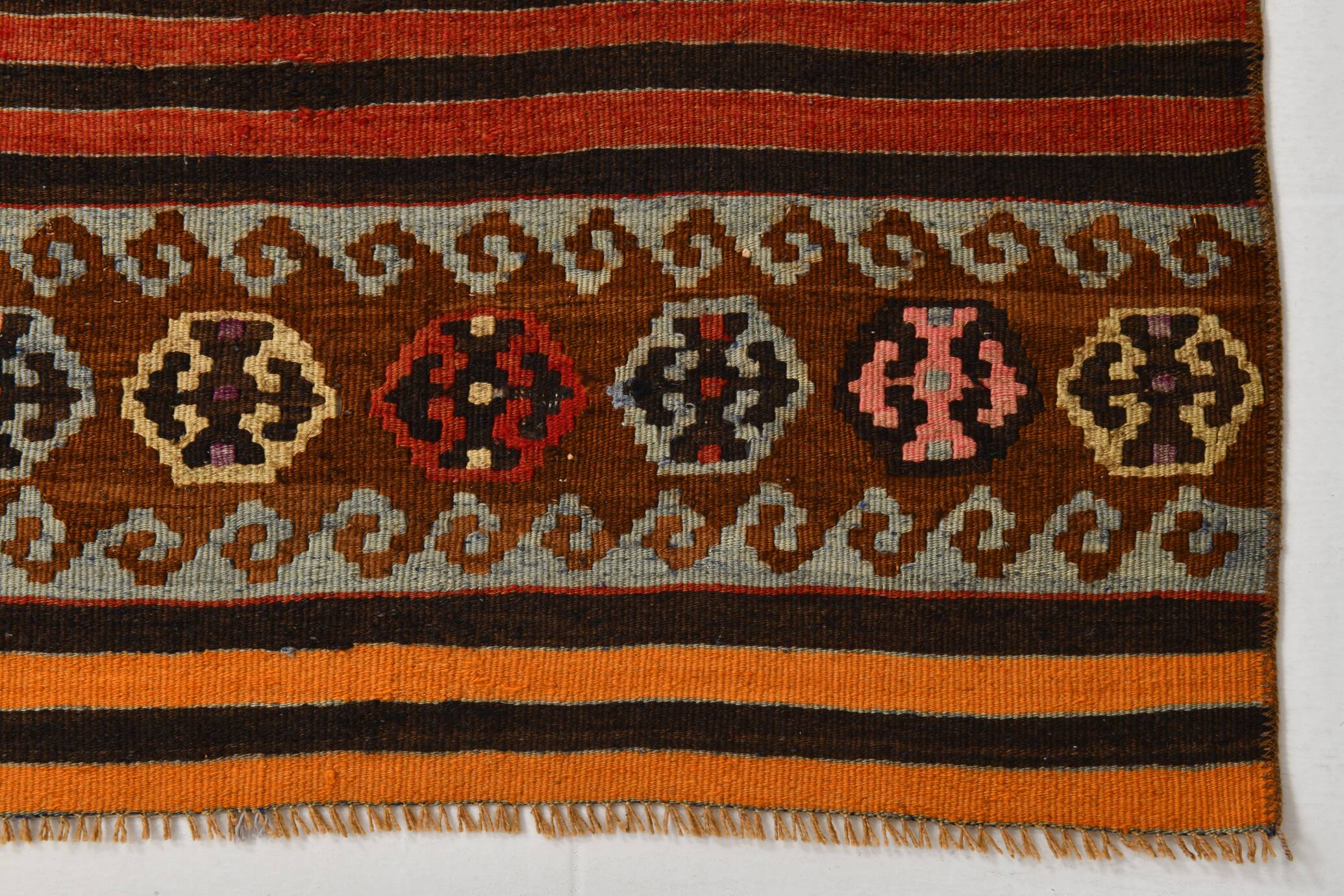 Tapis persan Kilim bordeaux et rouge, 75 x 387 cm