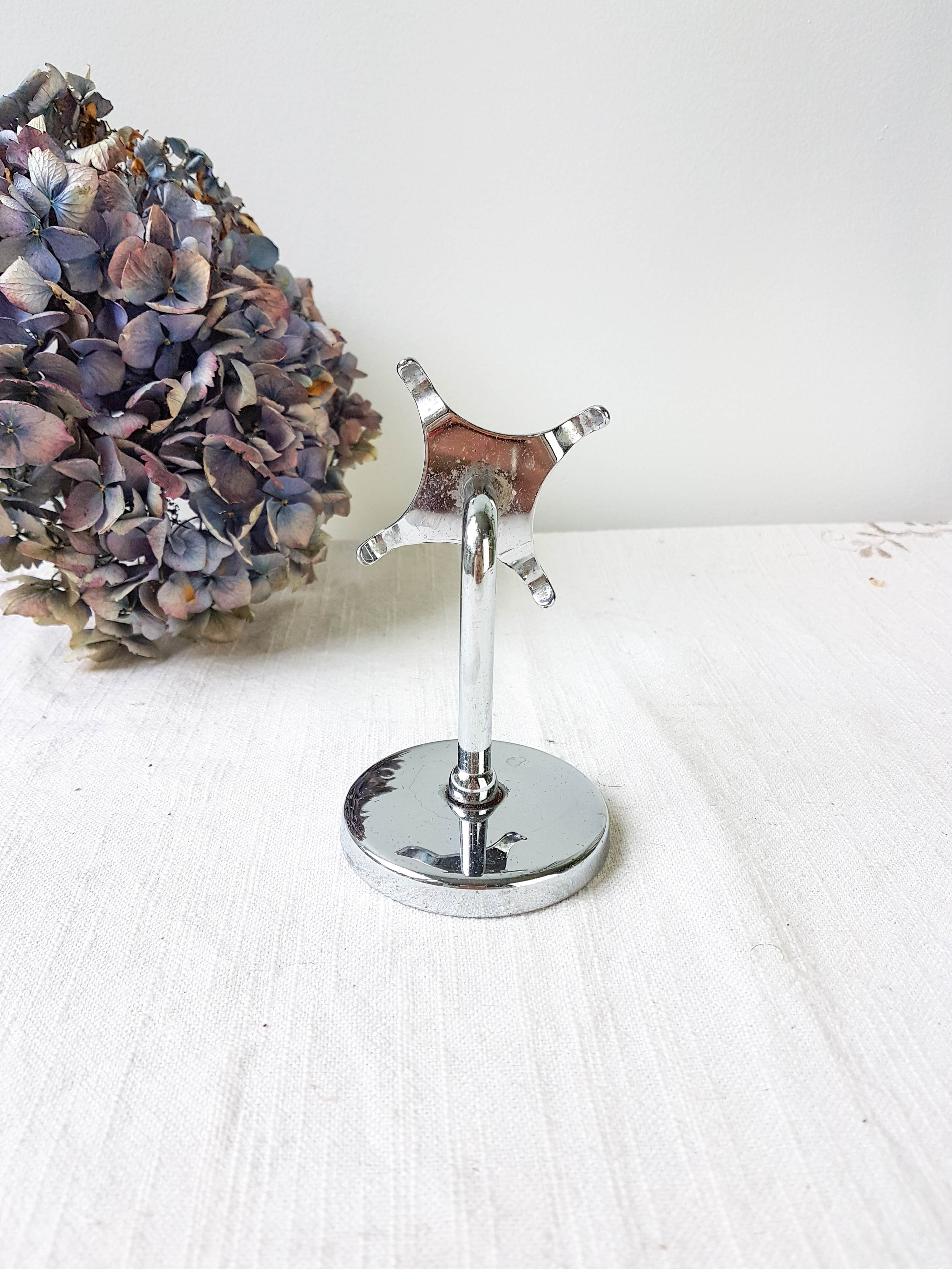 Vintage wall towel holder