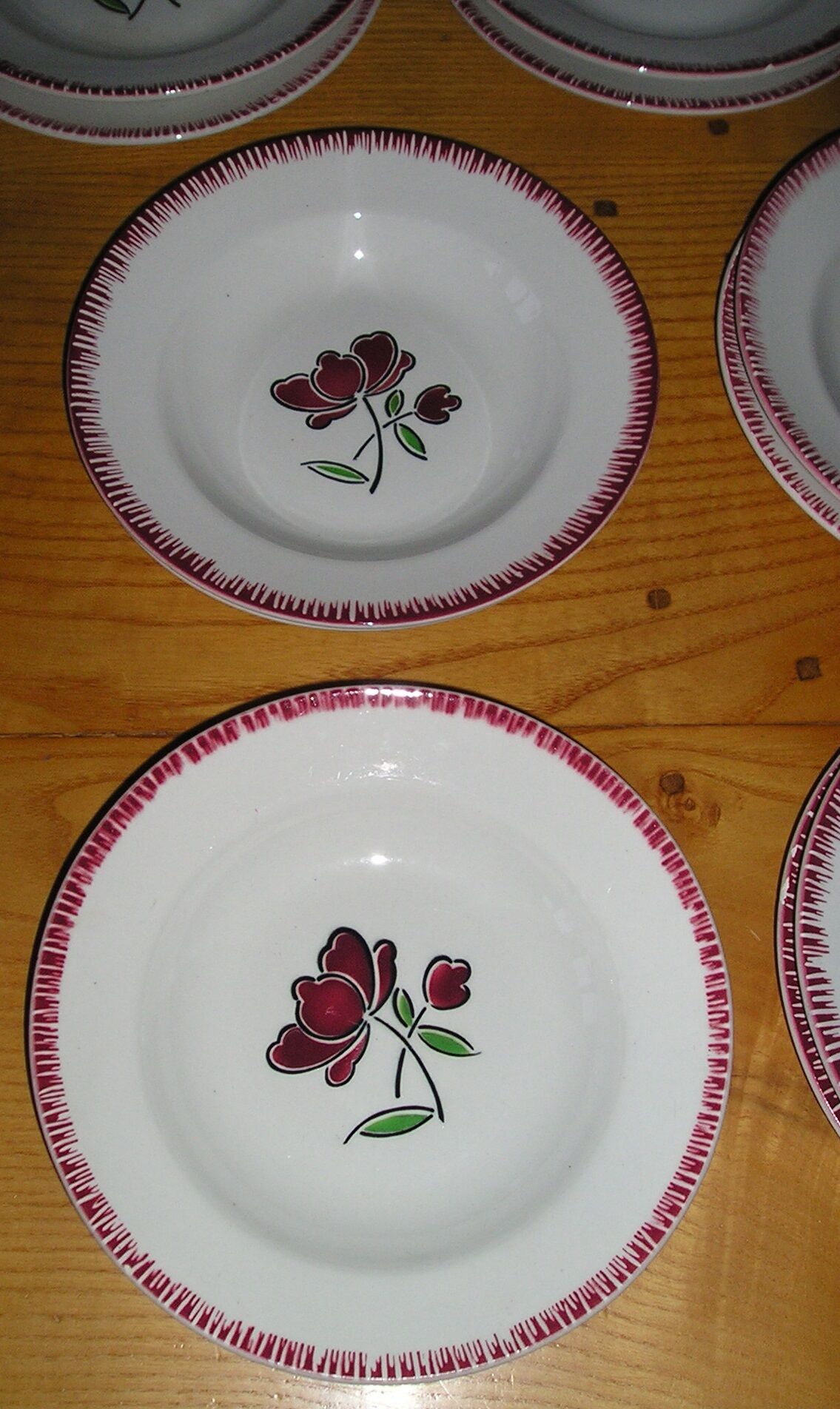 Service de table de 10 assiettes plates et 10 creuses Badonviller