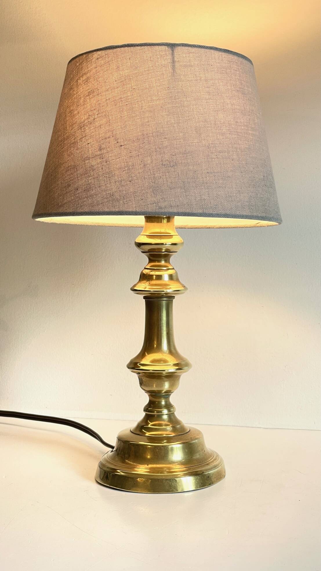 Lamp chic old solid brass candle holder