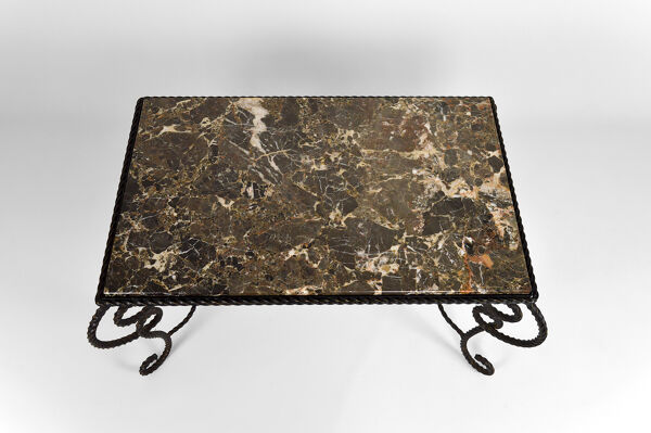 Table basse en fer forgé patiné et marbre, circa 1940