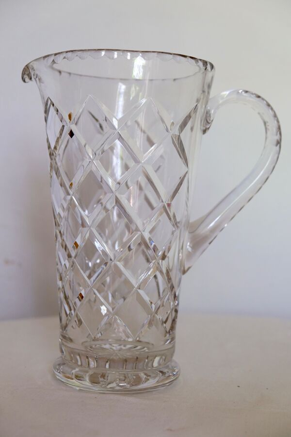 Broc en cristal taillé années 50