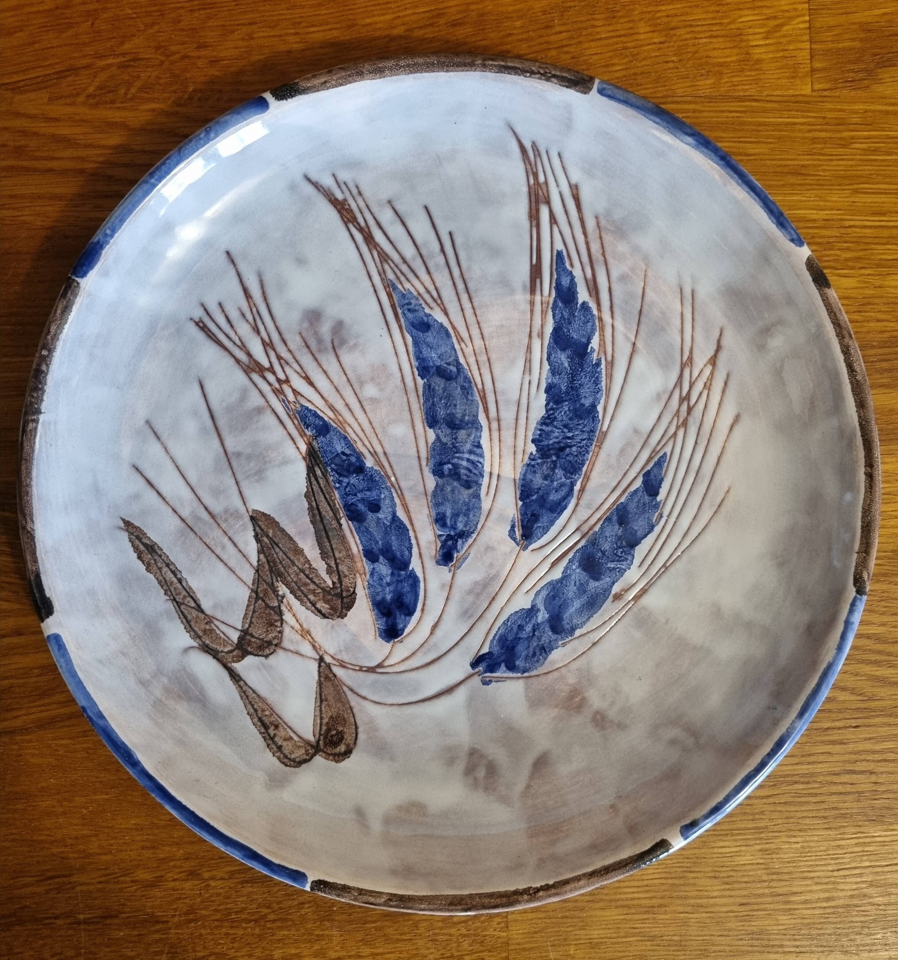 Ceramic plate from Brescon A Martin Vallauris with Wheat Ear motif
