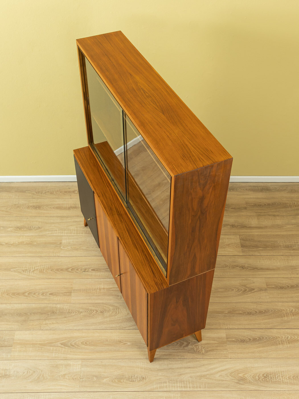 1960s showcase, behr möbel