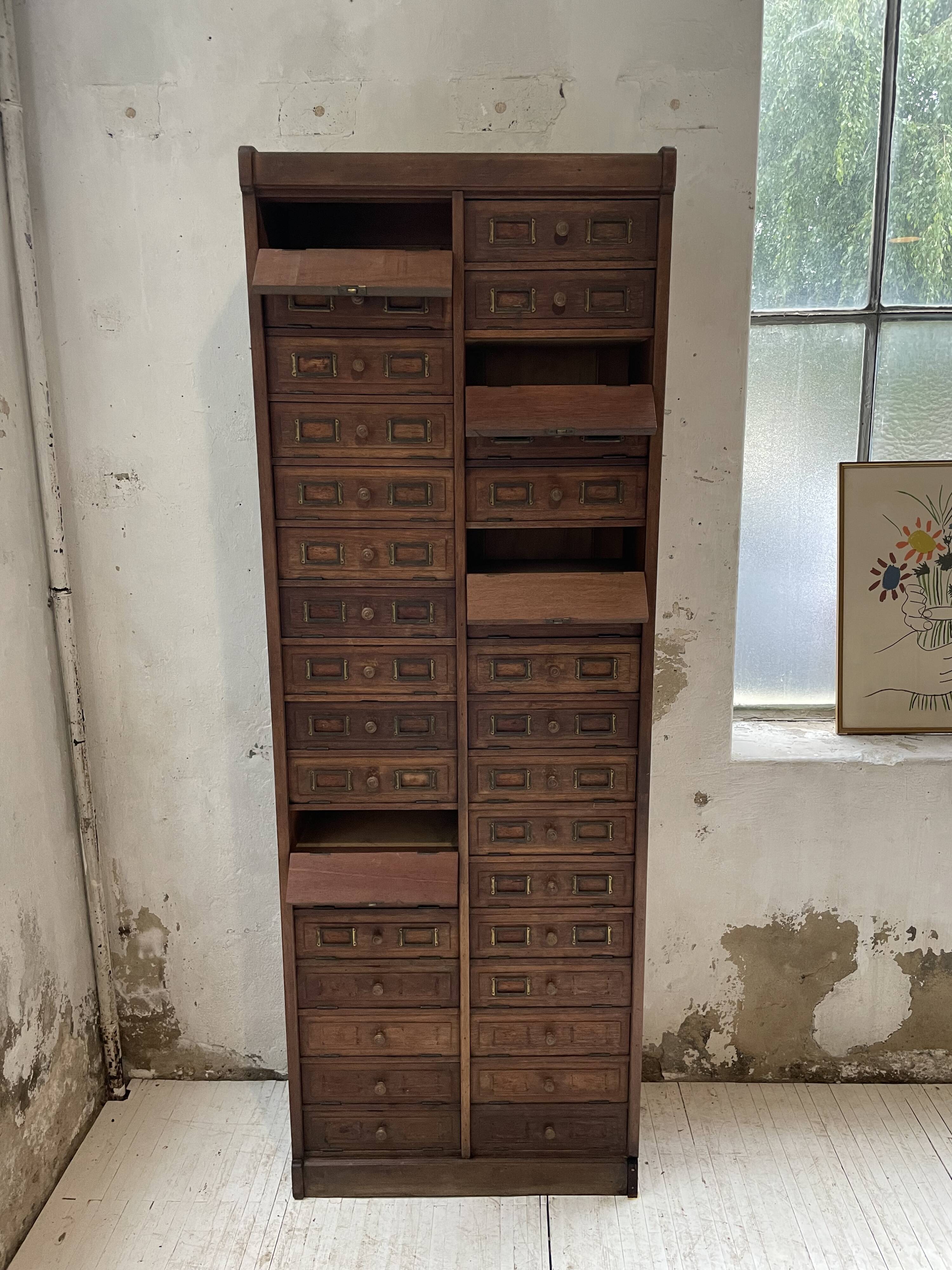 Furniture with 34 oak valves