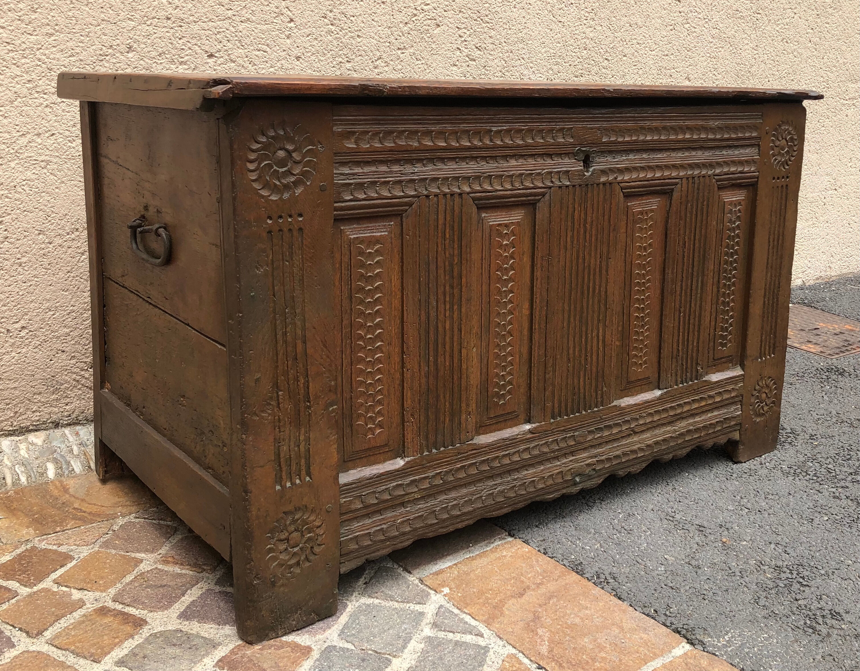 Chest solid wood eighteenth