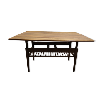 Enhanced coffee table by Kai Kristiansen