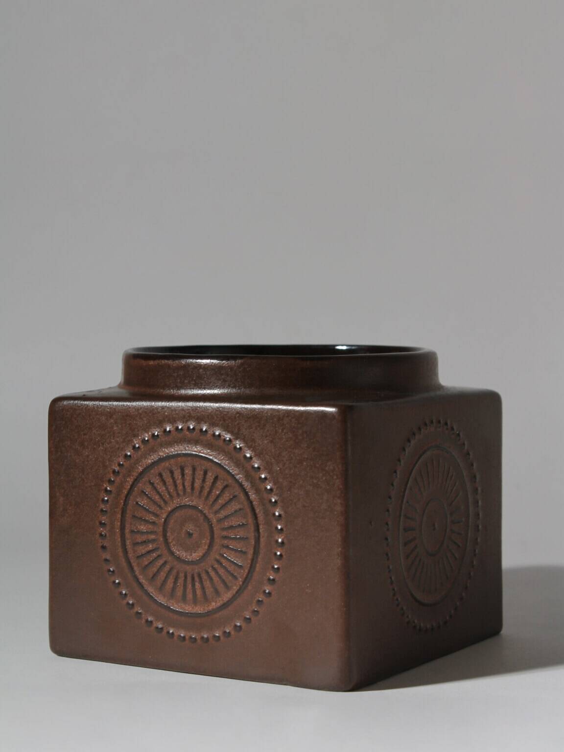 Göran Andersson Brown Ceramic Vase, 1960s, Sweden