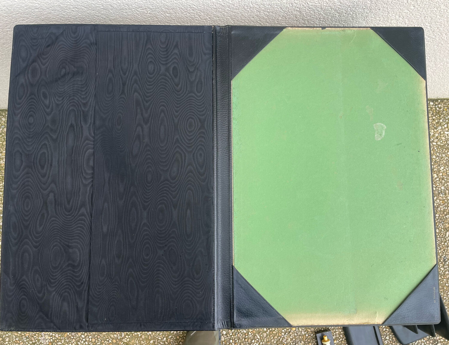 Le Tanneur office organizer