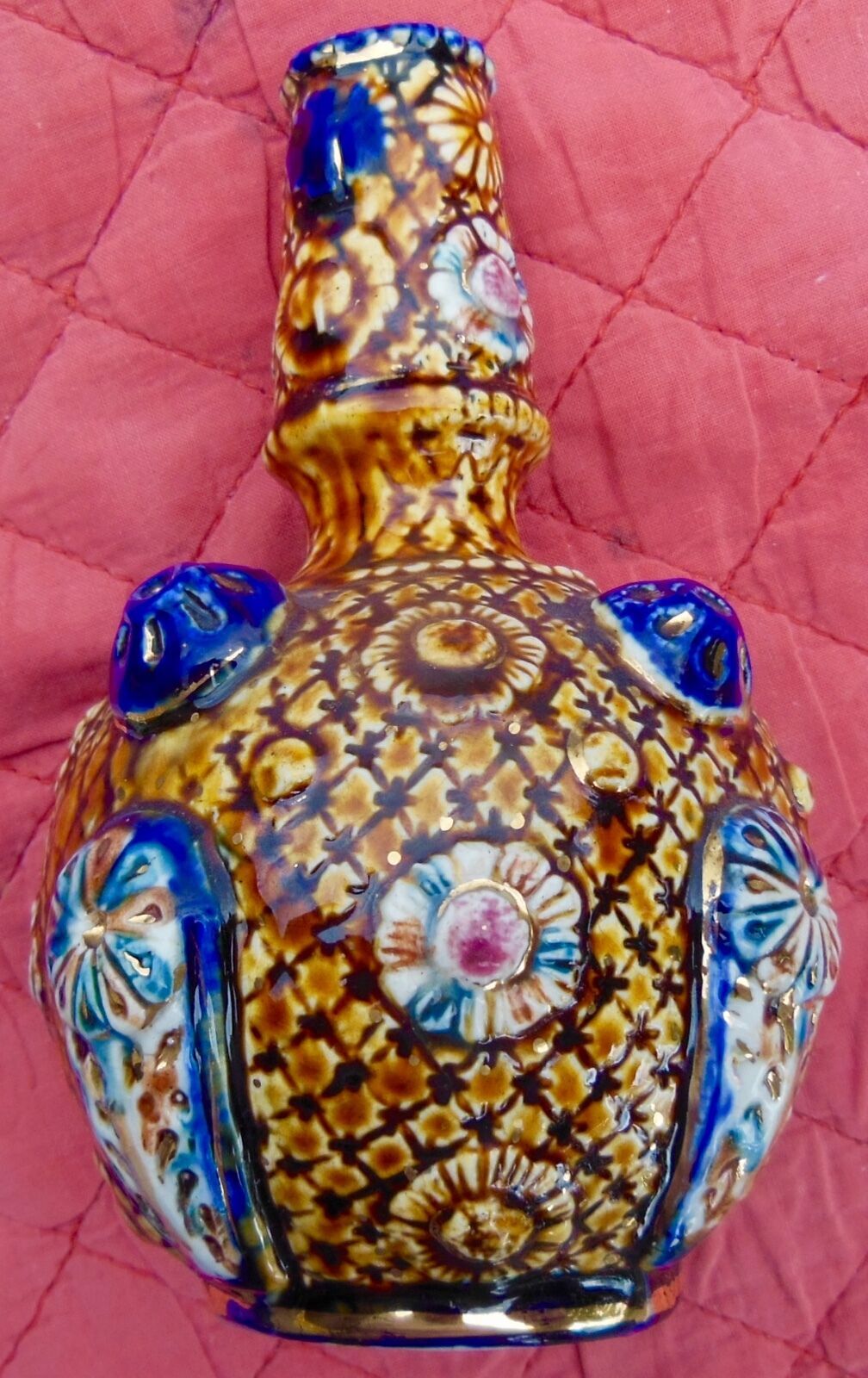 Antique english faience vase Alhambrian - relief decoration