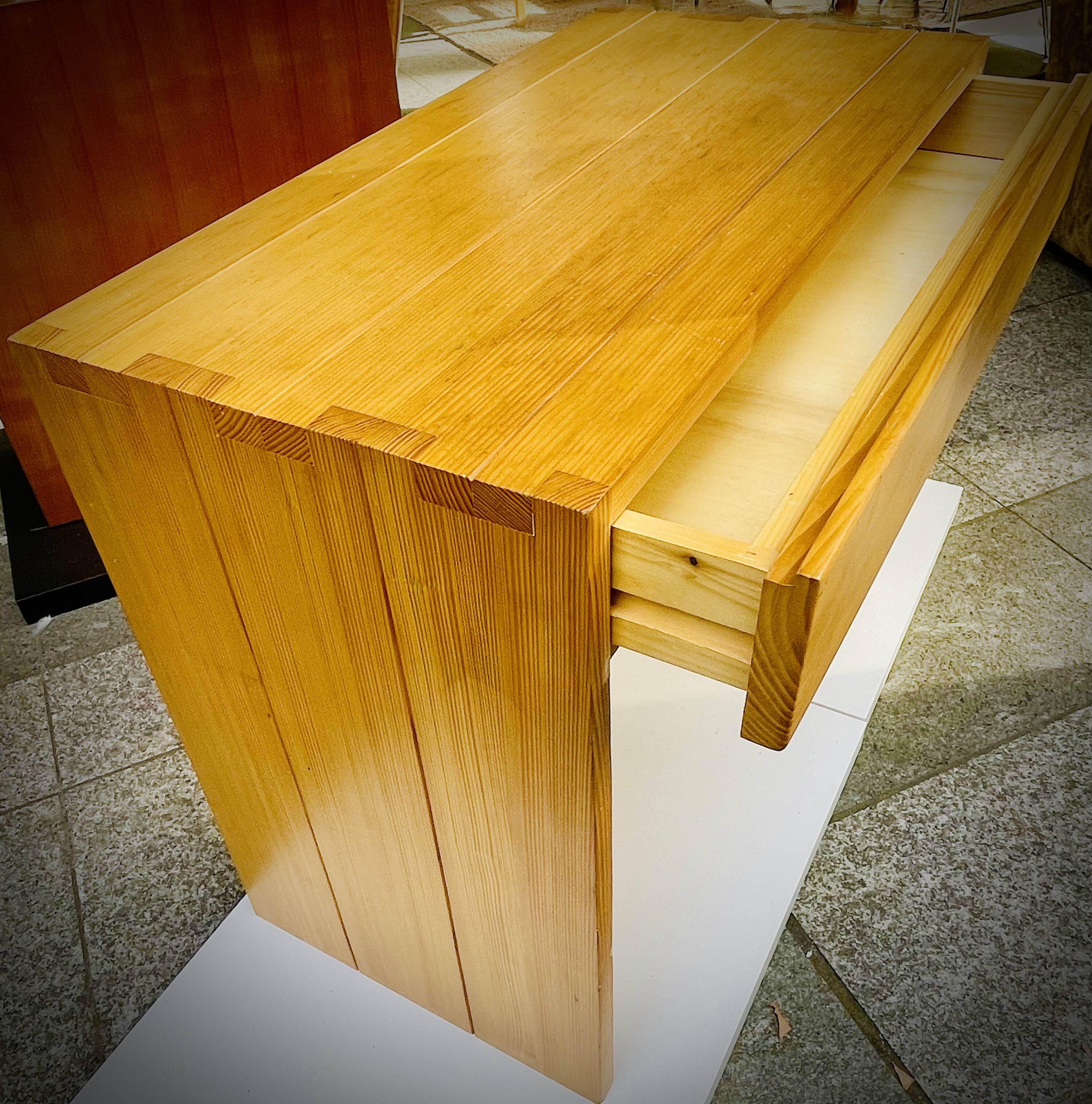 Curled pine desk by Roland Haeusler for Maison Regain circa 1970