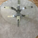 Table basse vintage en verre et chrome