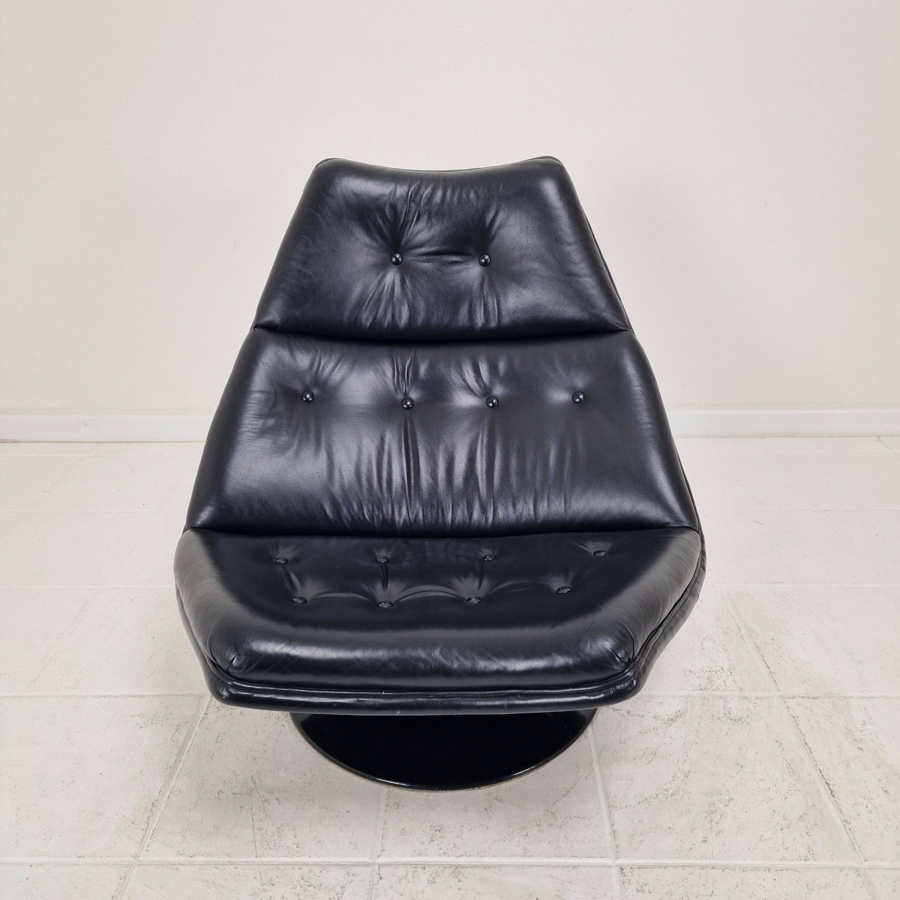 Artifort F511 Lounge Chair by Geoffrey Harcourt in Leather, 1970's