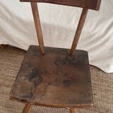 Chaises tripodes bois art brut