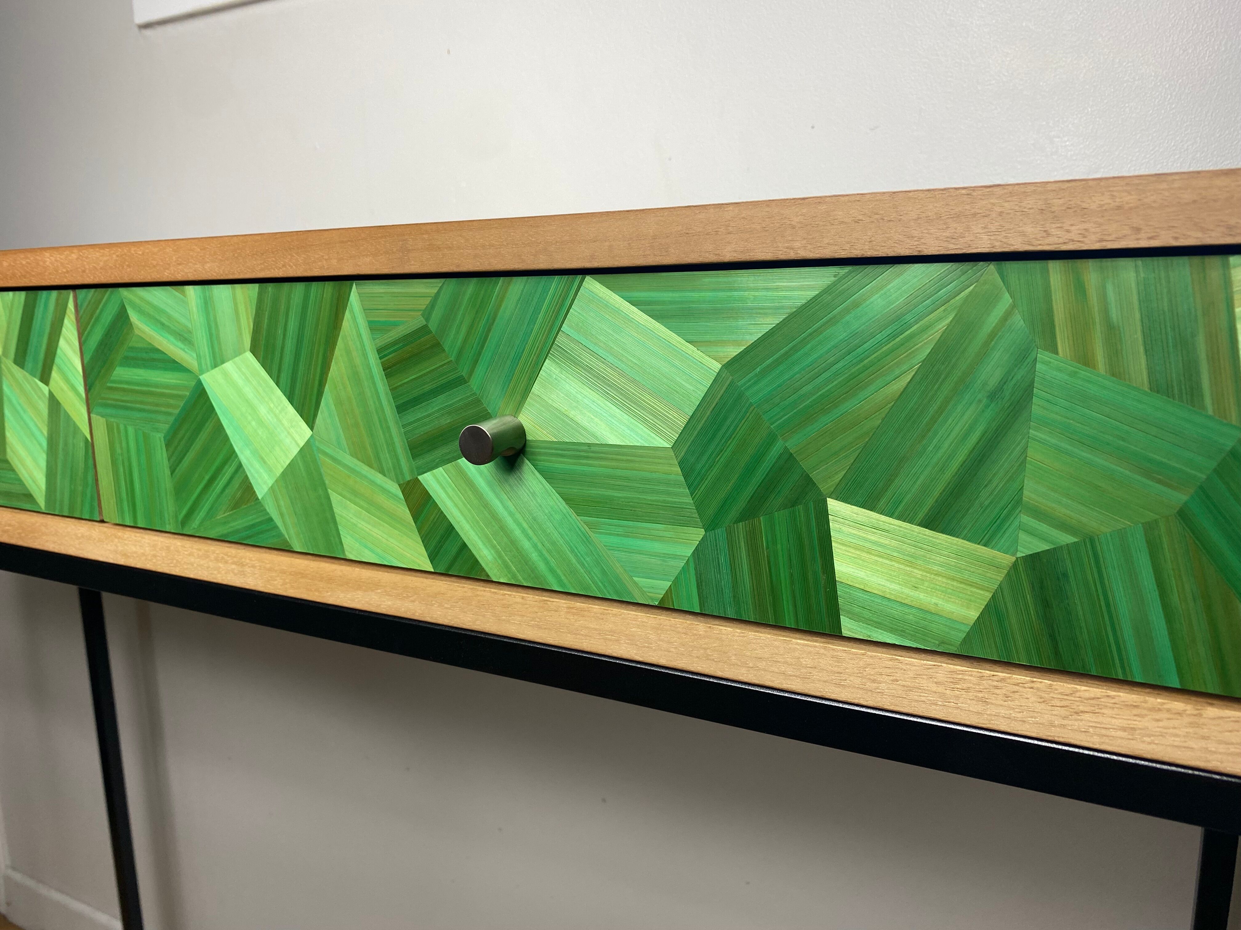 Console Straw marquetry scales