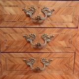 Ancien meuble miniature de rangement marqueté style Louis XV