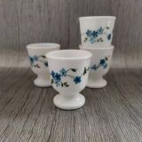 4 Arcopal Veronica egg cups