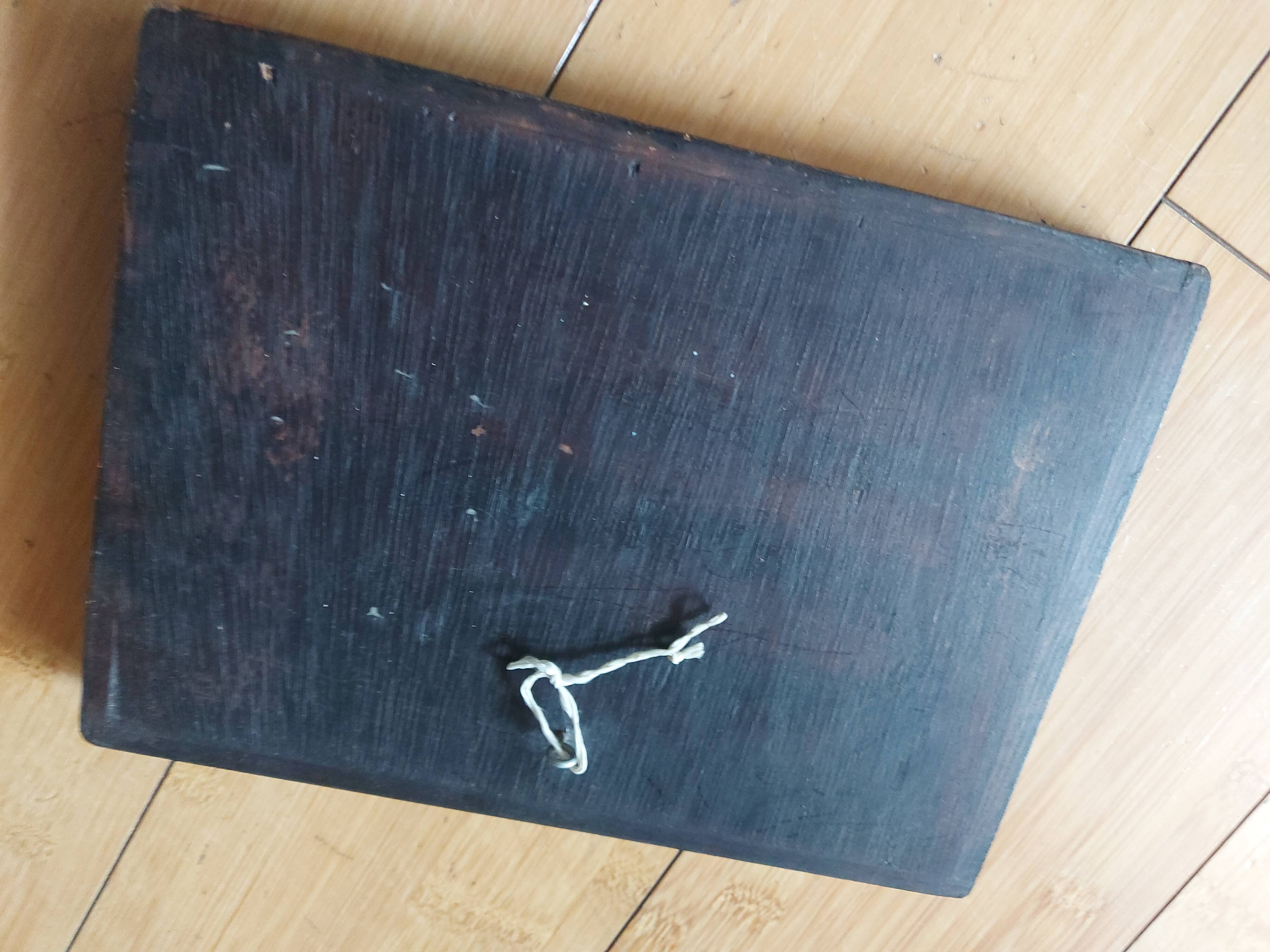 Saleron, pepper maker Limoges porcelain