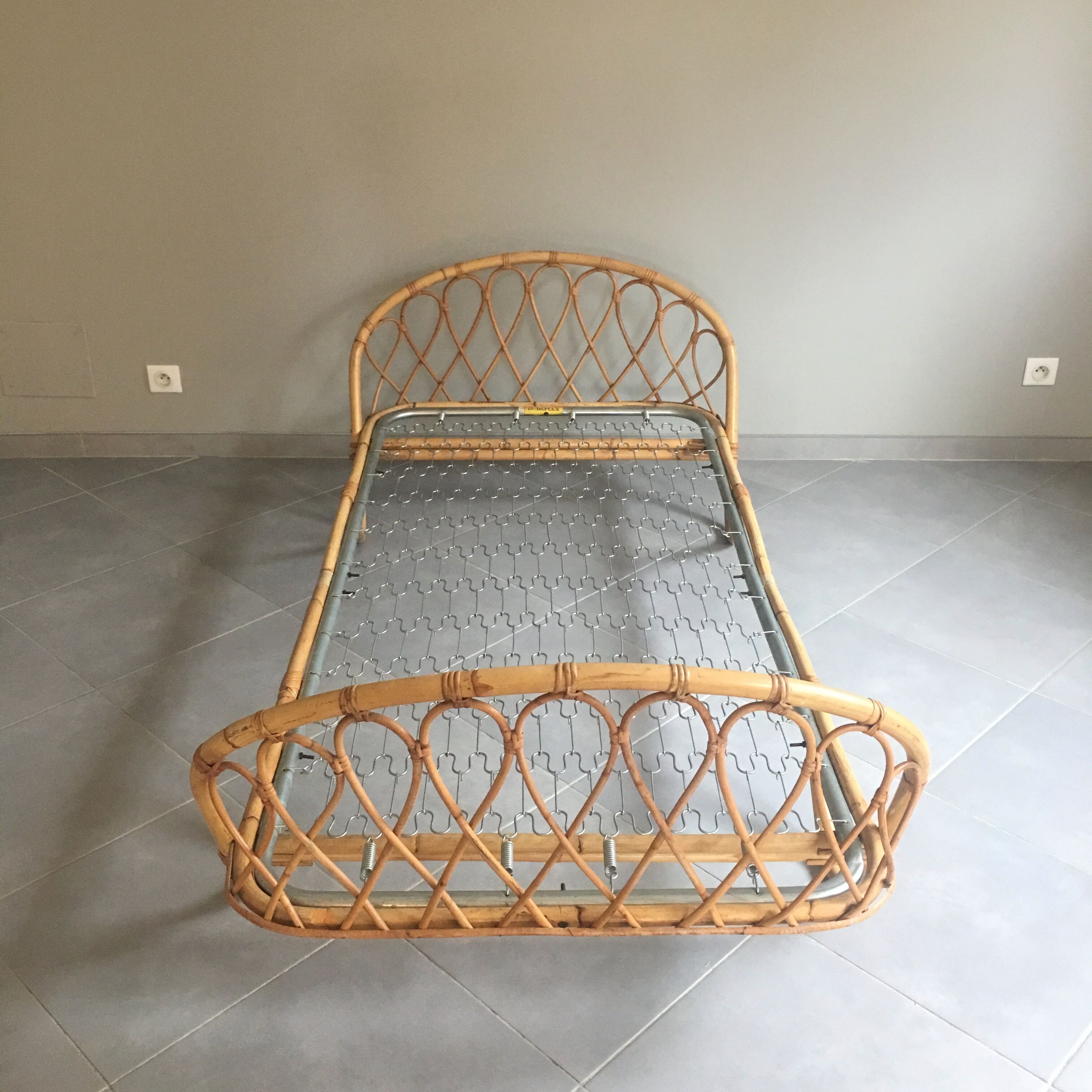 Vintage  rattan bed