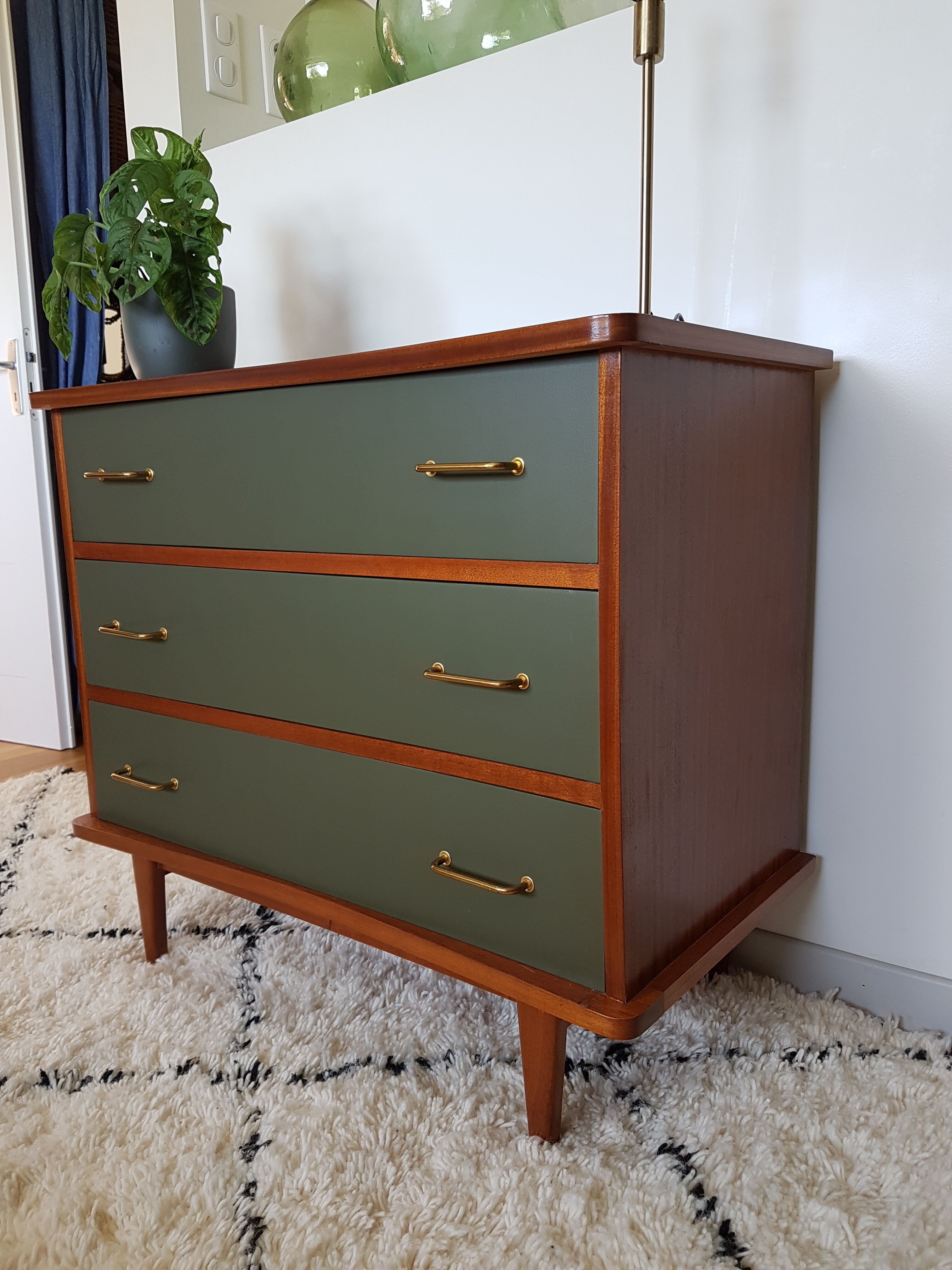 Commode vintage