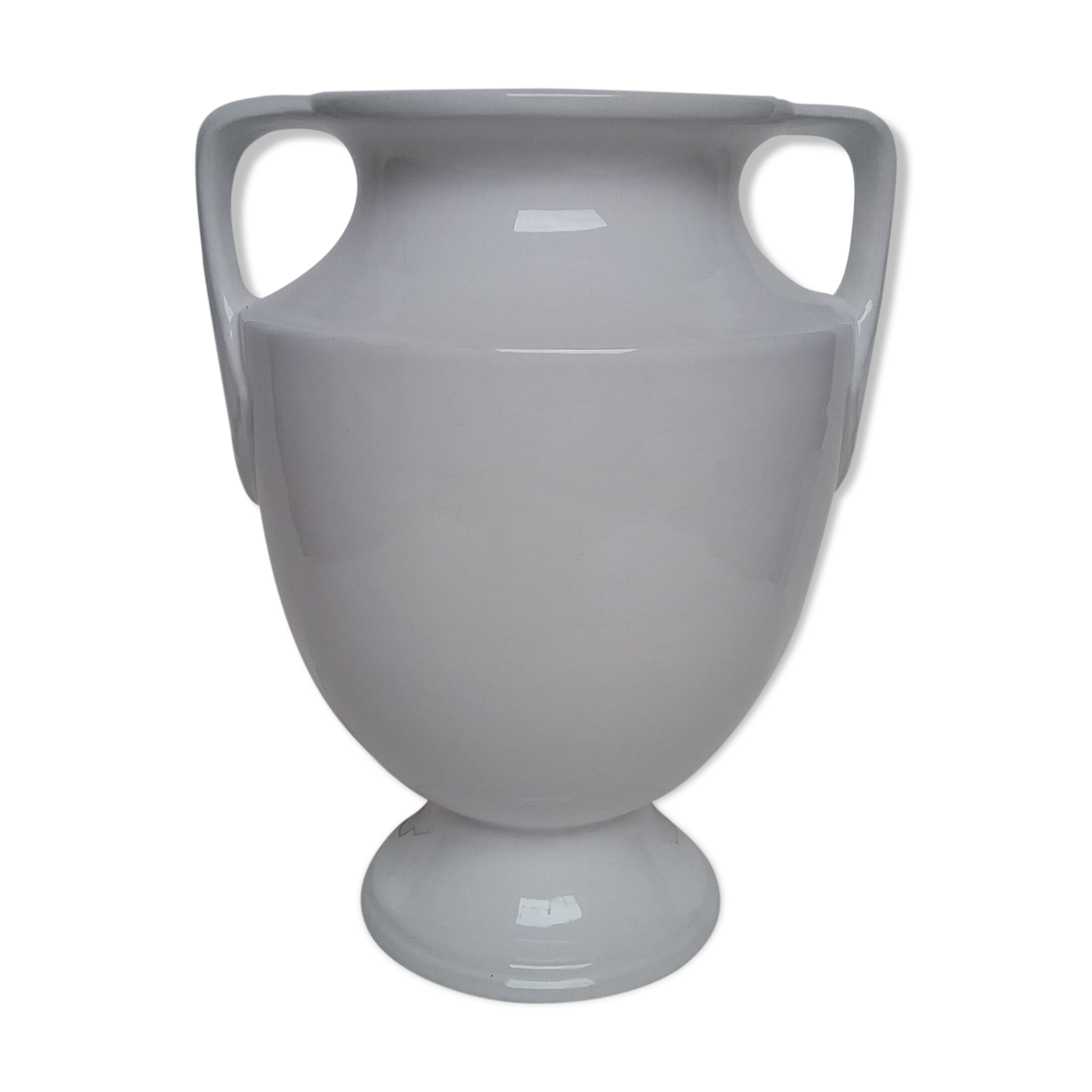 Cracked white ceramic vase