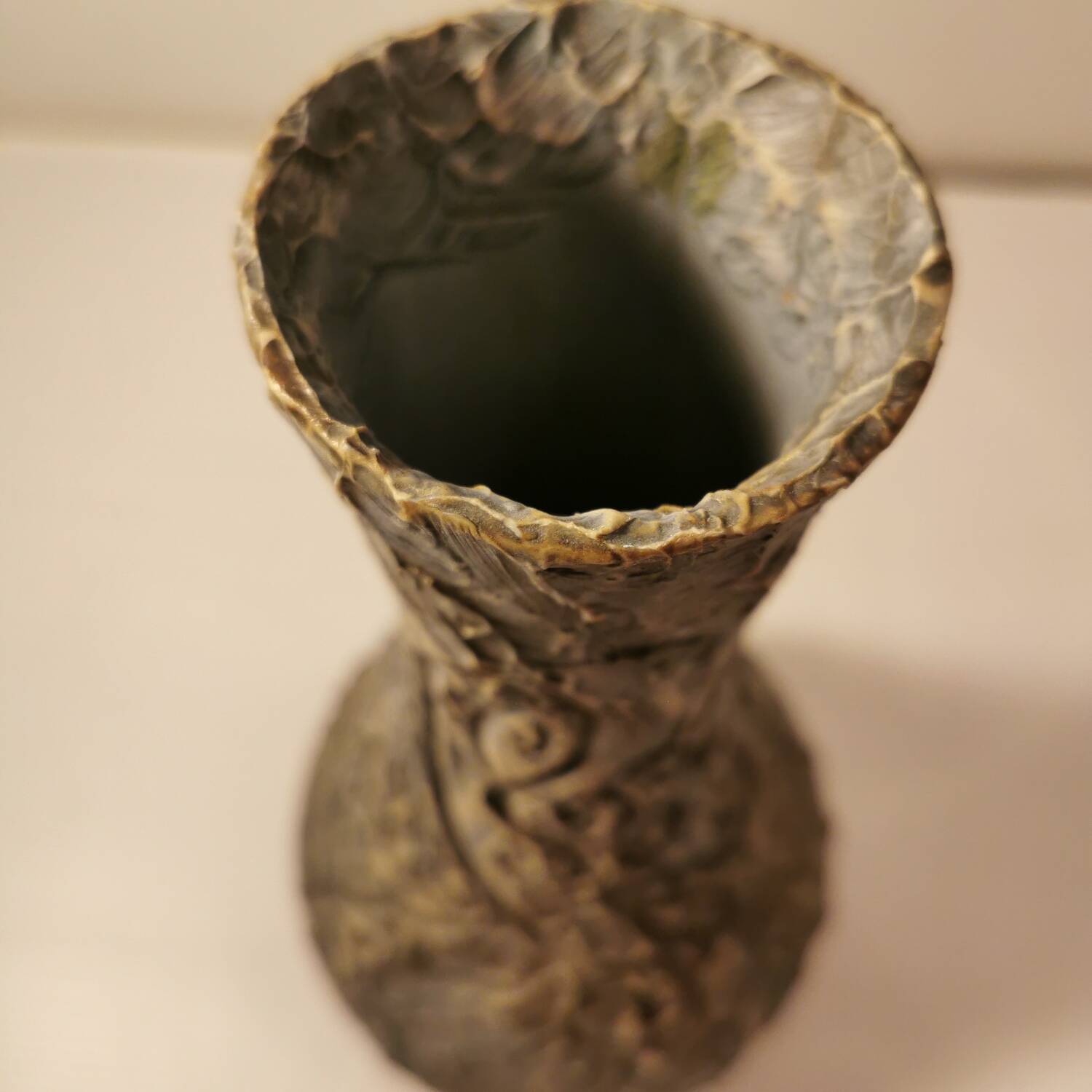 Ciboure Basque sandstone vase arroka (in Basque, the rock) from the 60s