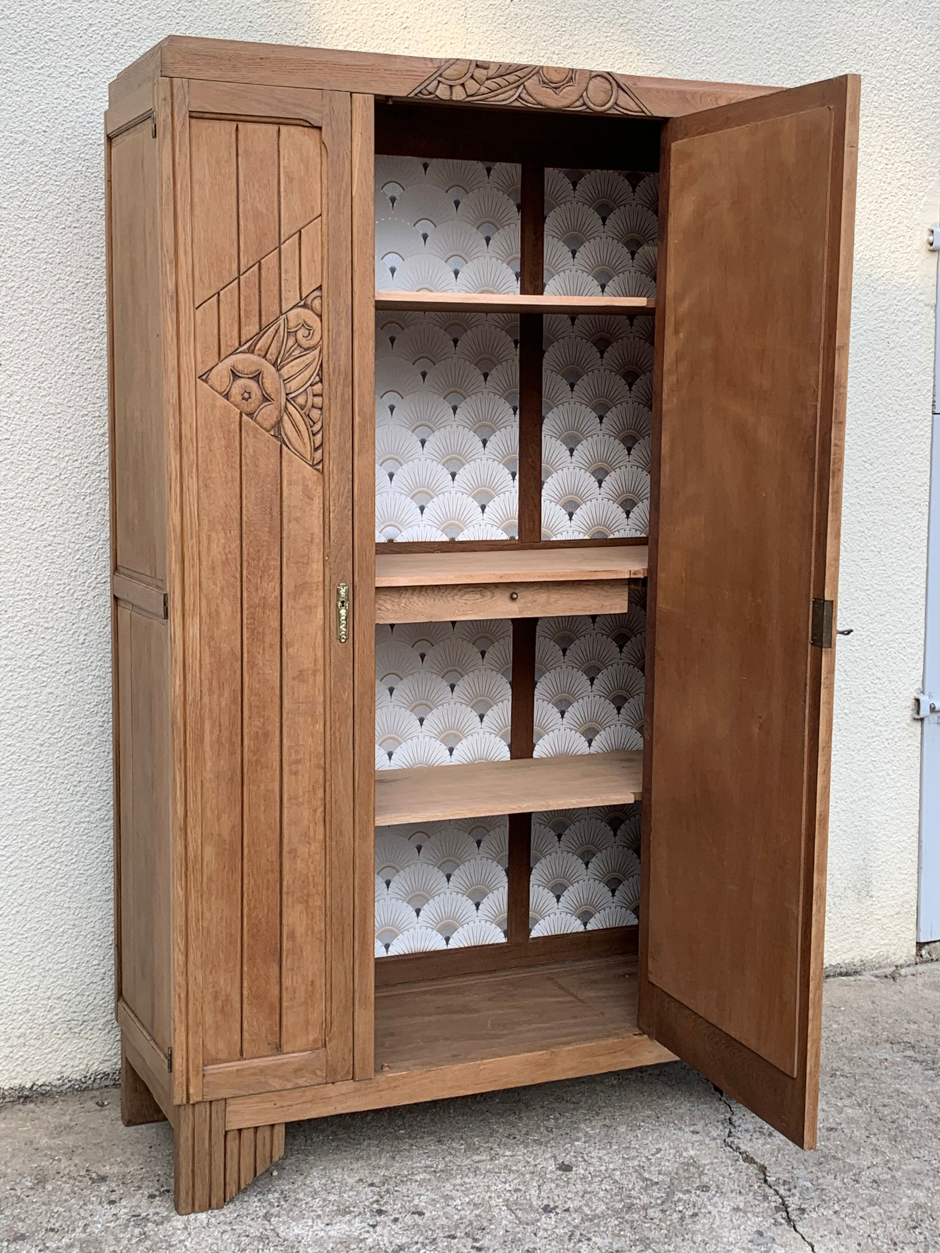 Parisian cabinet wood raw 1930