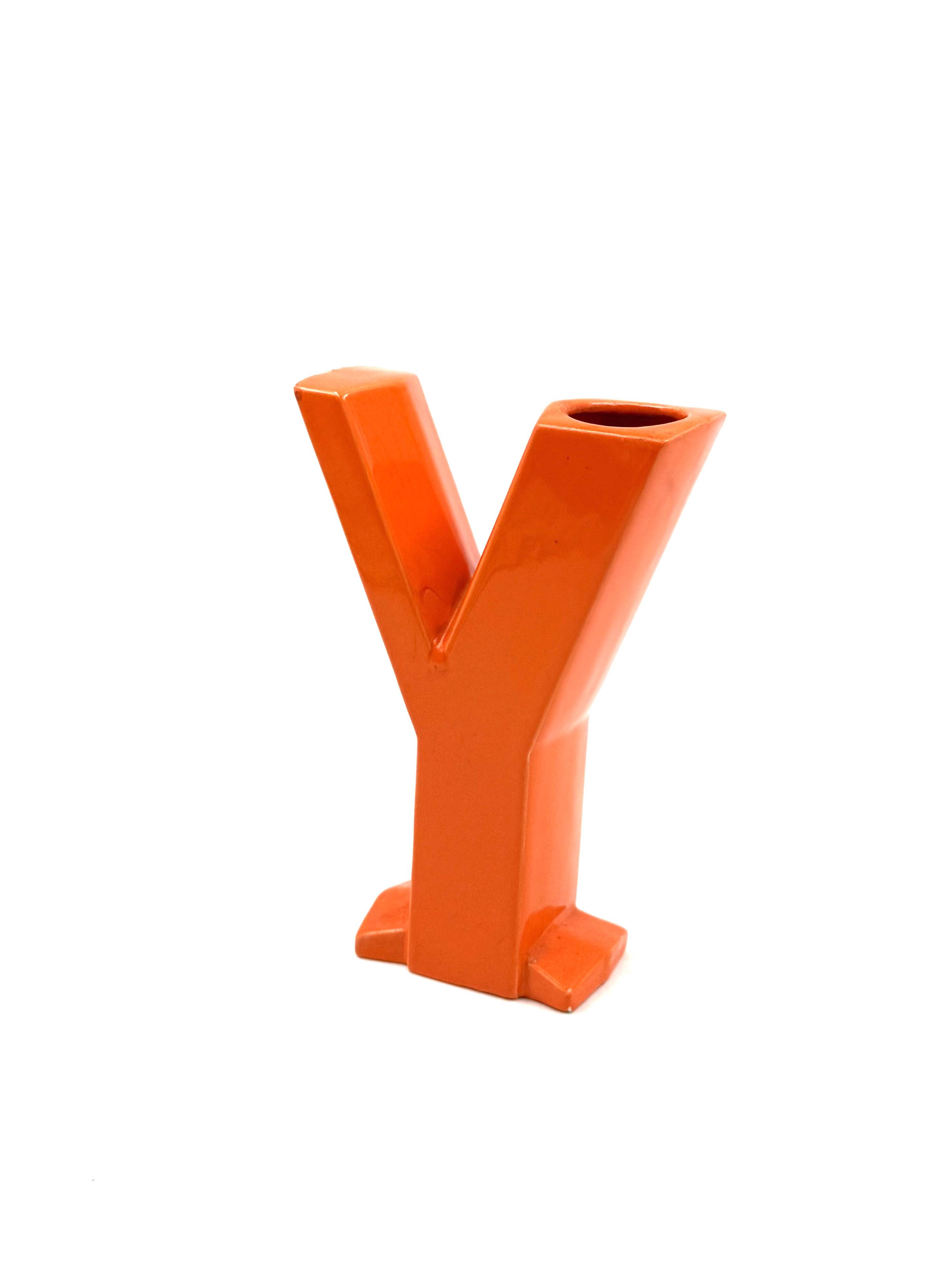 Space age orange Y solifleur vase, Marcel Radureau France 1970