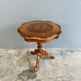 Table d'appoint marquetée de style Louis XV