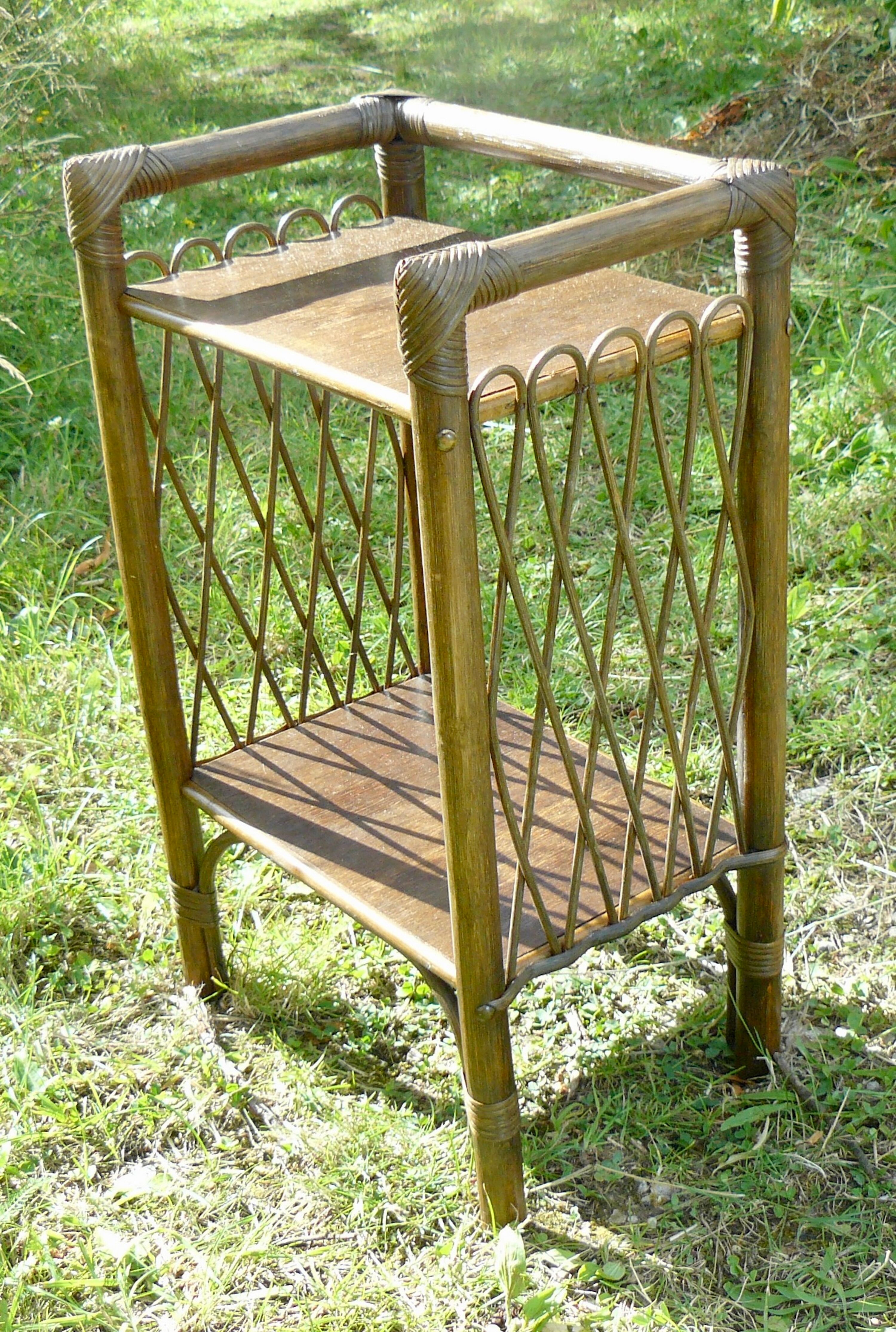 Table d'appoint bambou et rotin vintage 1960-70