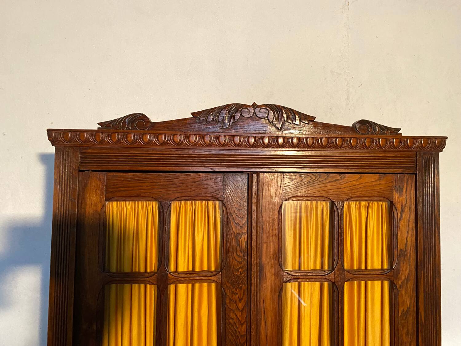 Small Parisian wardrobe