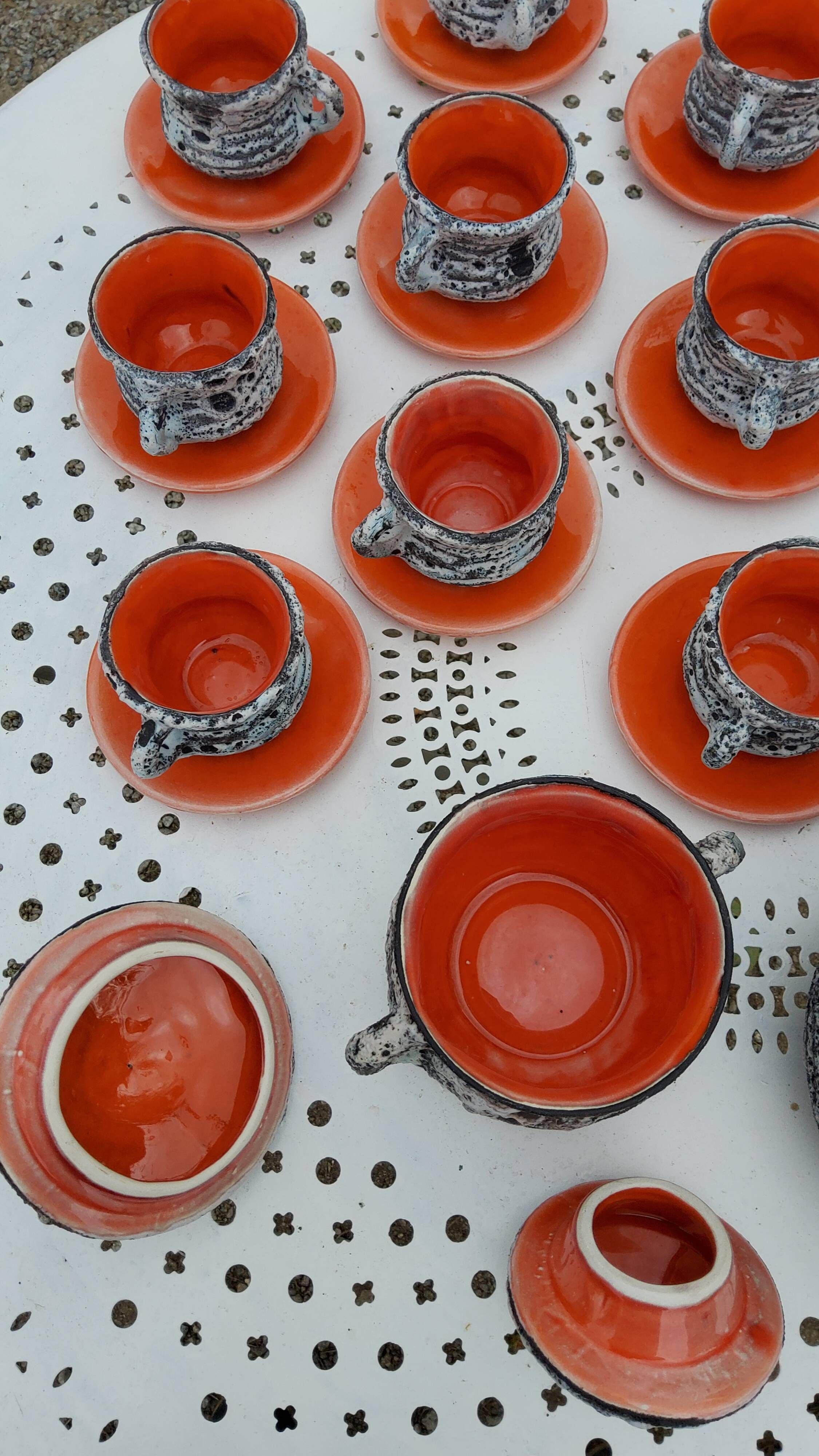 Coffee service and liqueur service of the 70s in faience of Vallauris