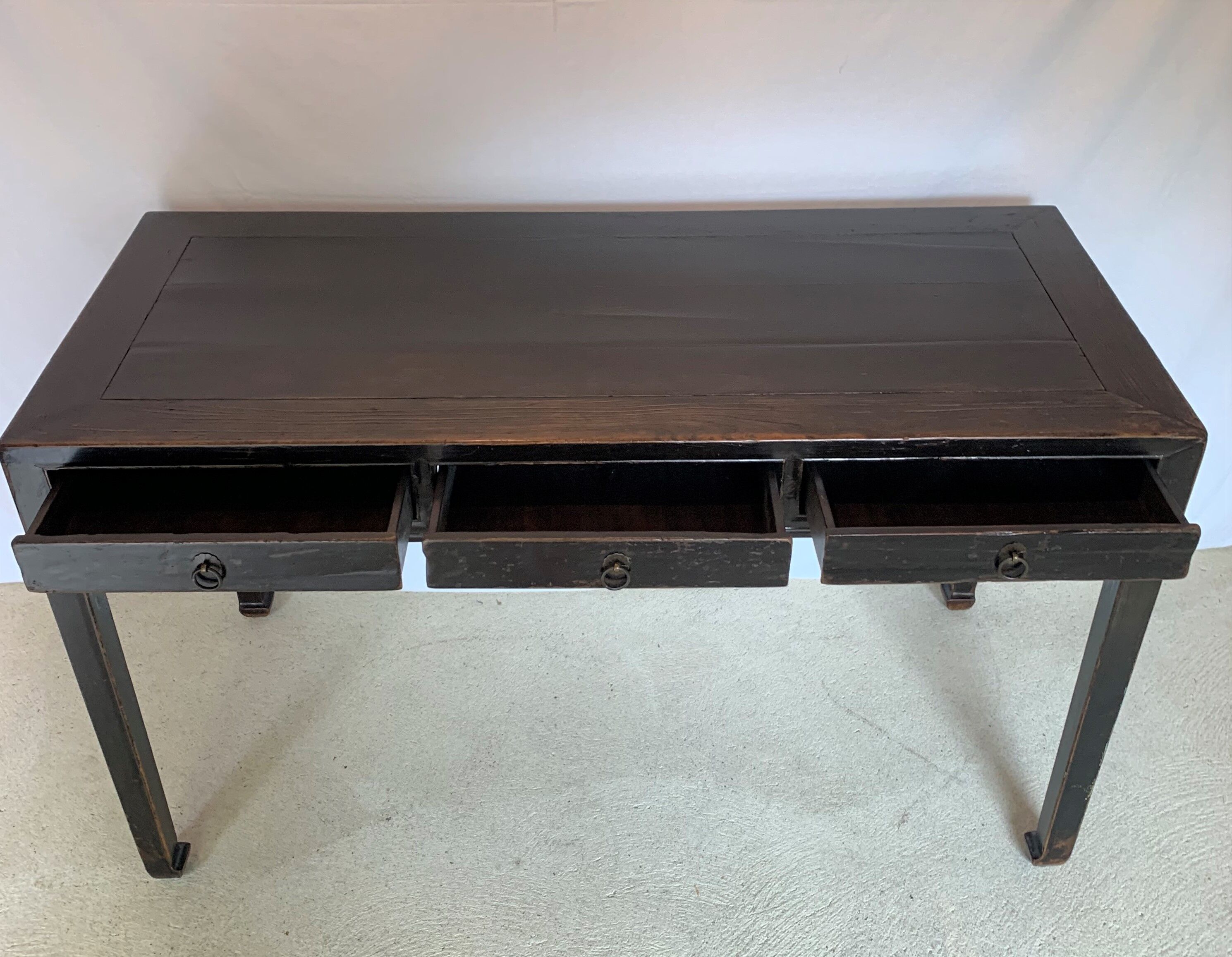 Chinese lay desk
