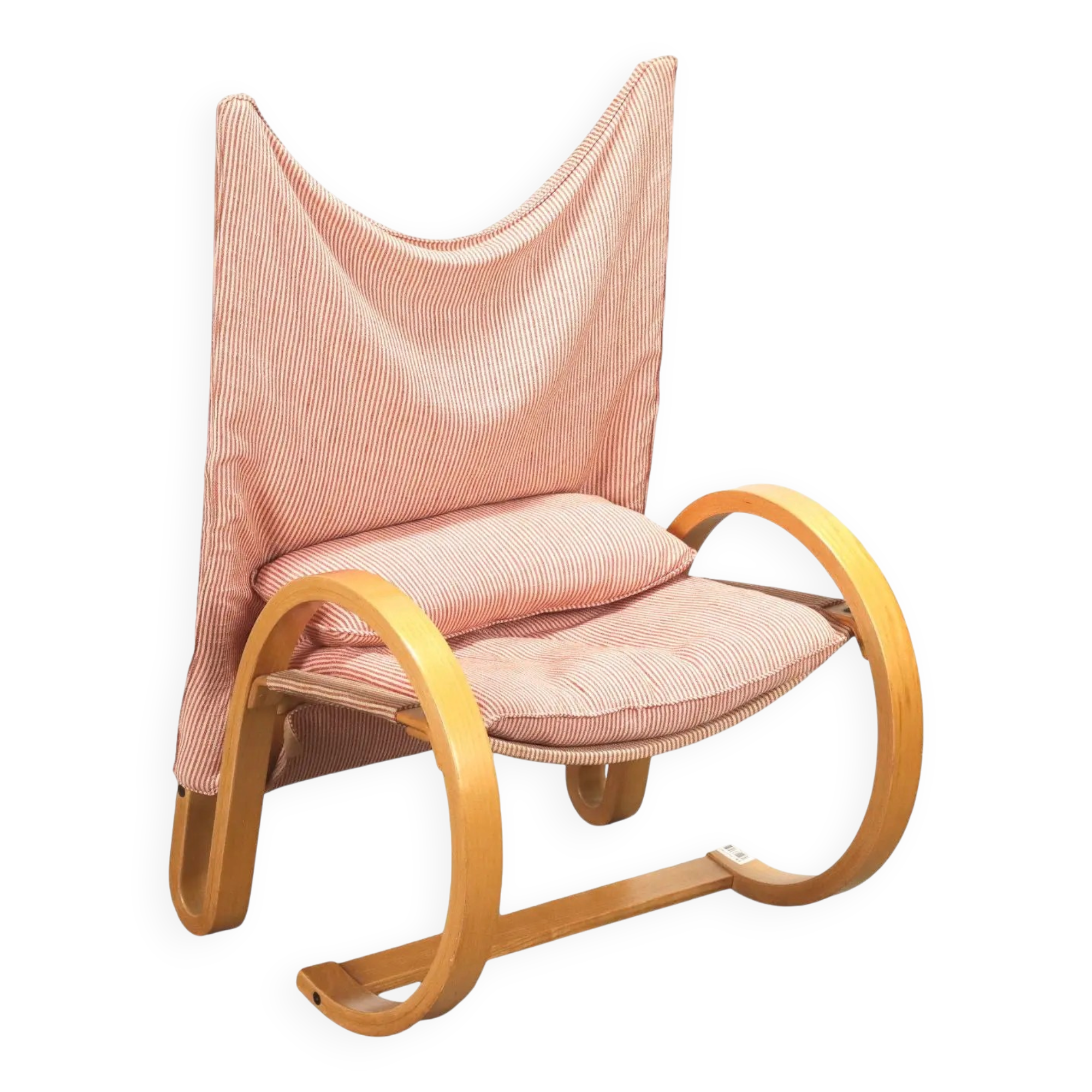 Vintage armchair from the 1970s in wood and fabric, Italy.