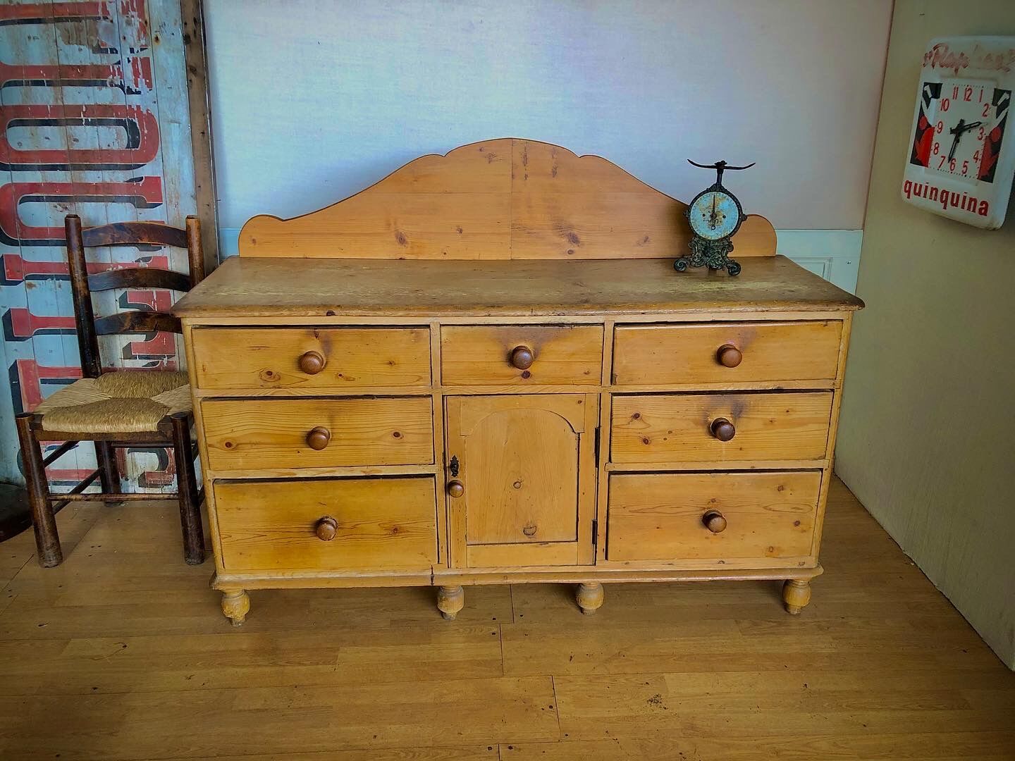 Pine kitchen buffet 1900