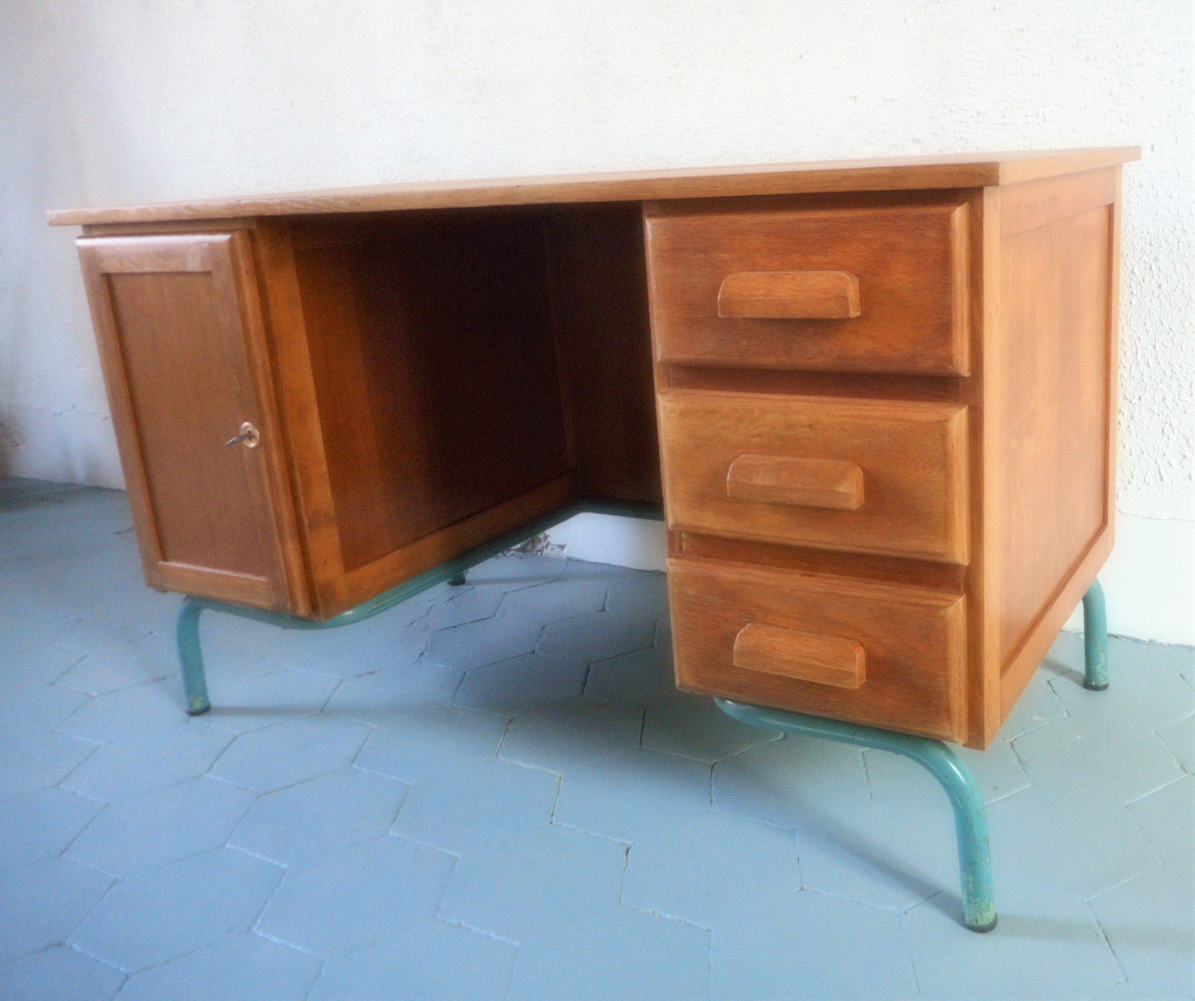 Schoolmaster's office