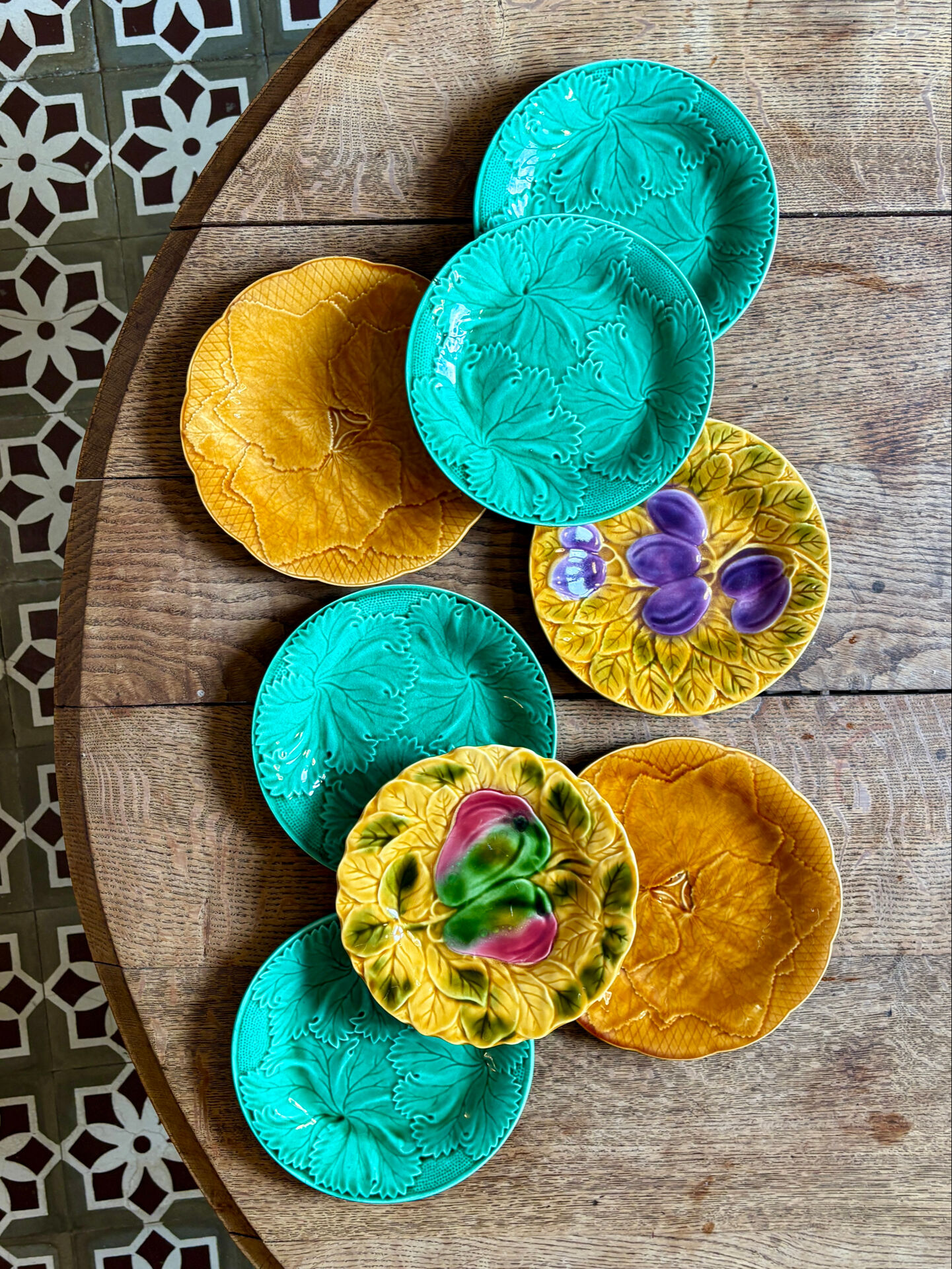 Set of 8 mismatched antique majolica plates