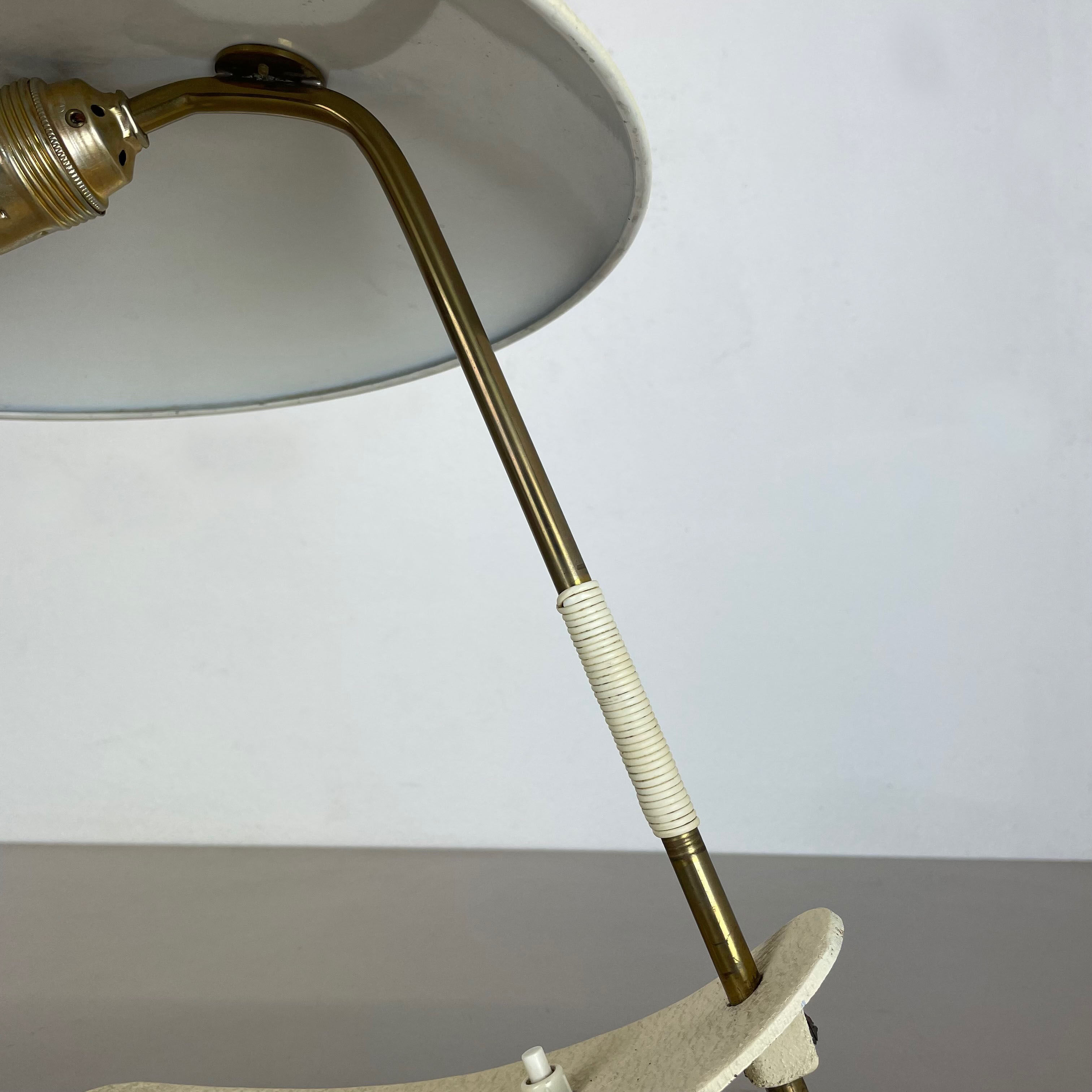 Modernist kalmar sytle Bauhaus beige metal and brass desk light, Austria, 1950s