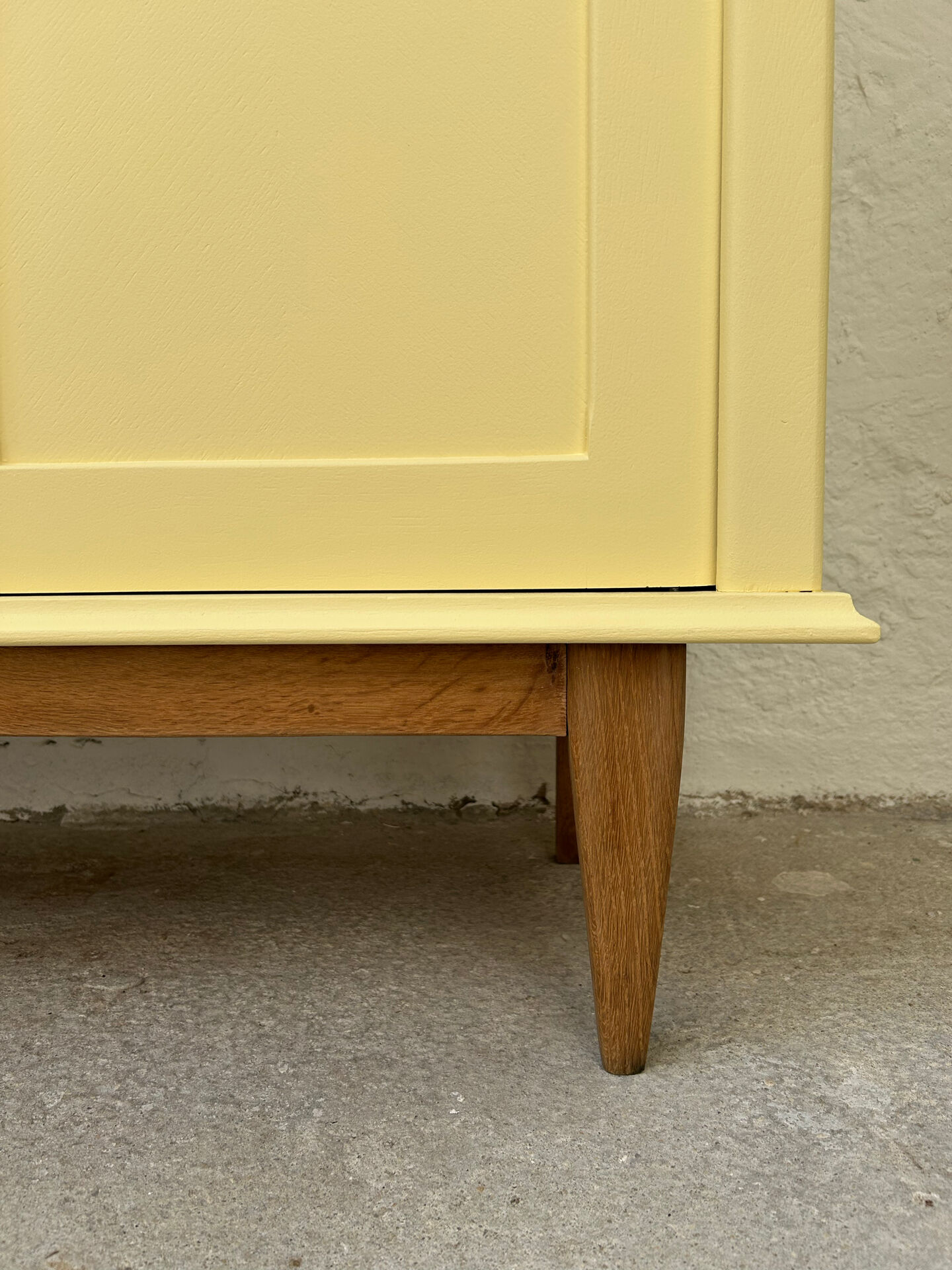 Armoire vitrée rénovée 