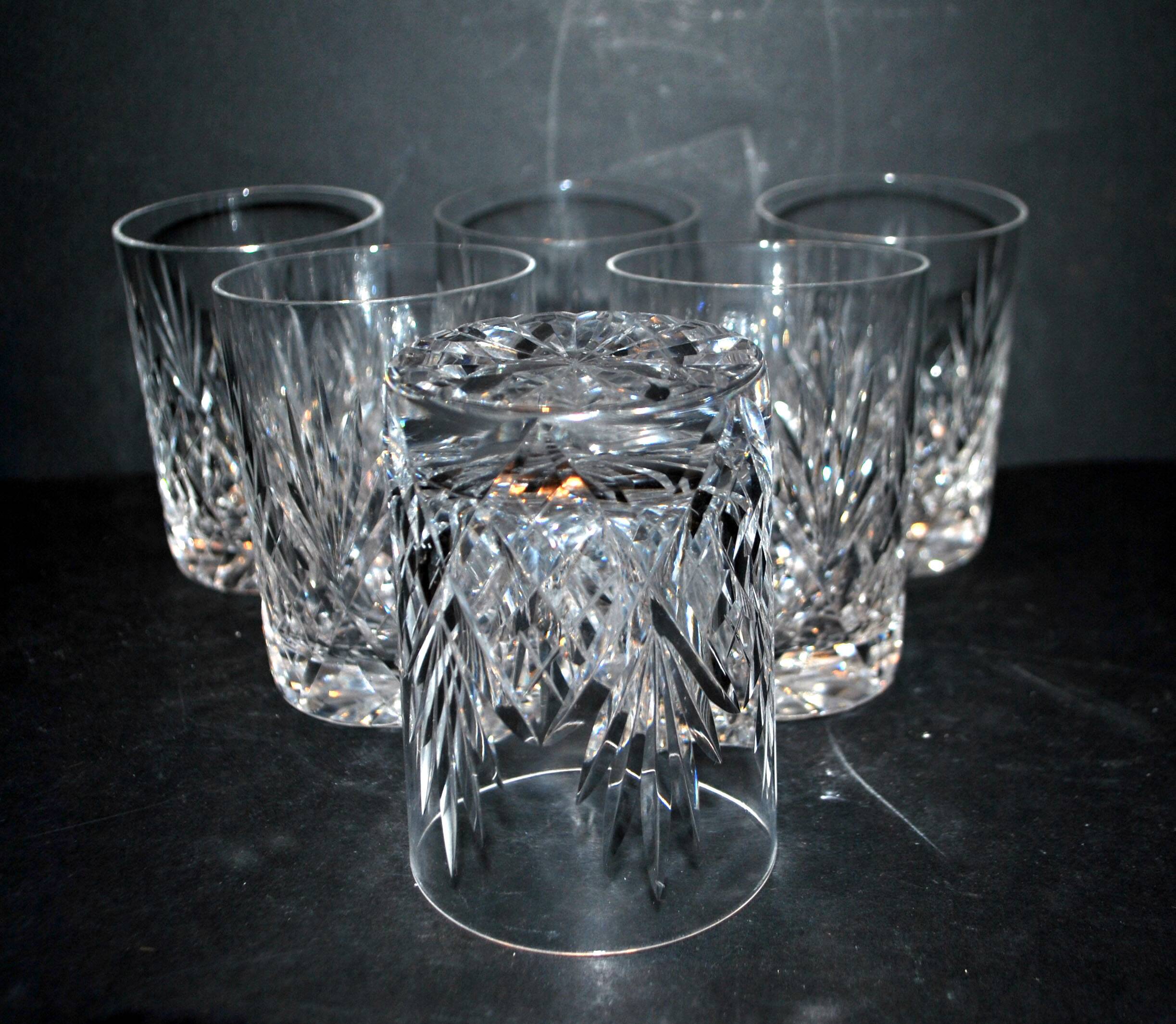 Set of 6 Lemberg Junon cut crystal whisky glasses near Chantilly