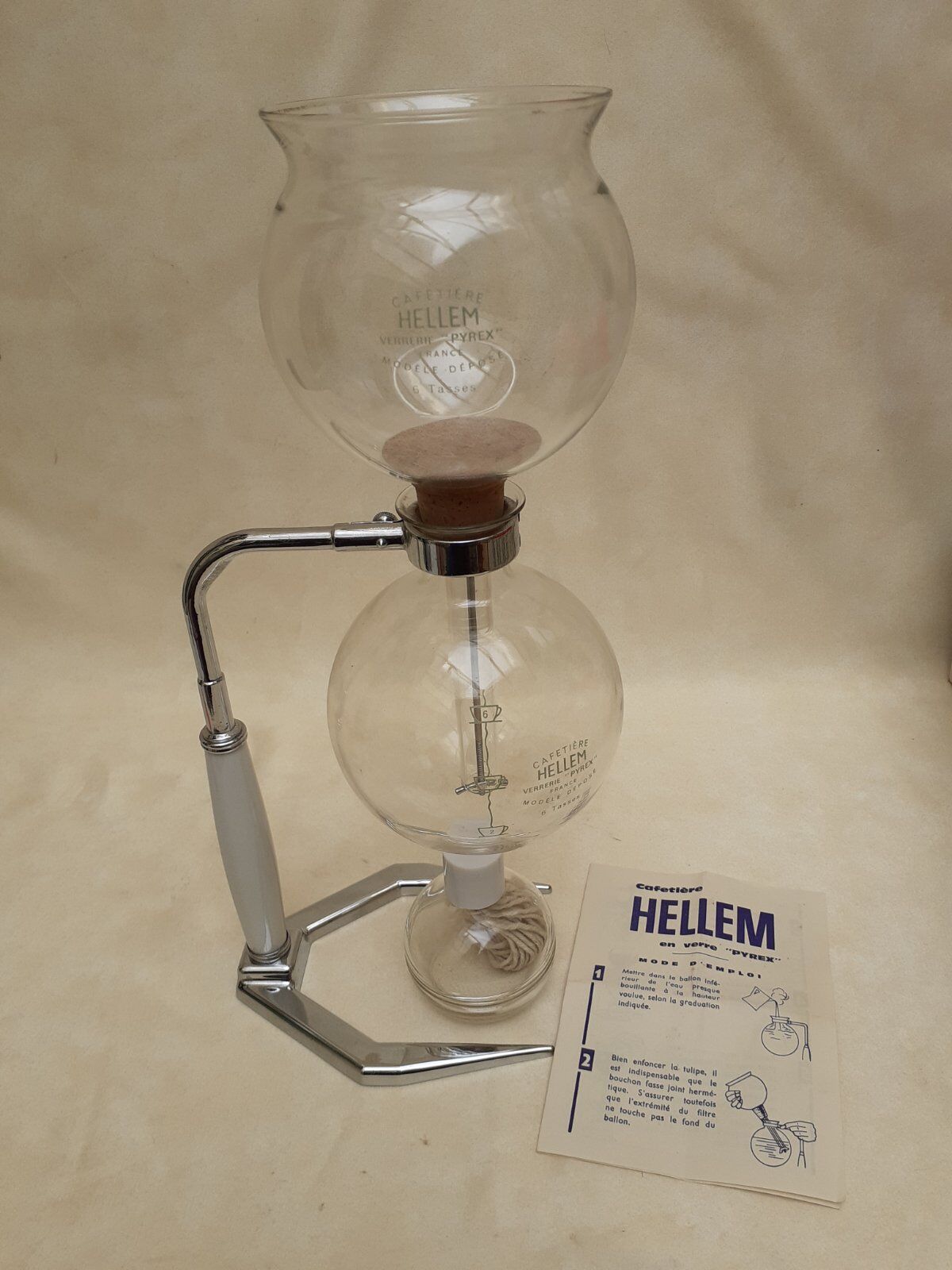 Hellem vintage depression cafeteria