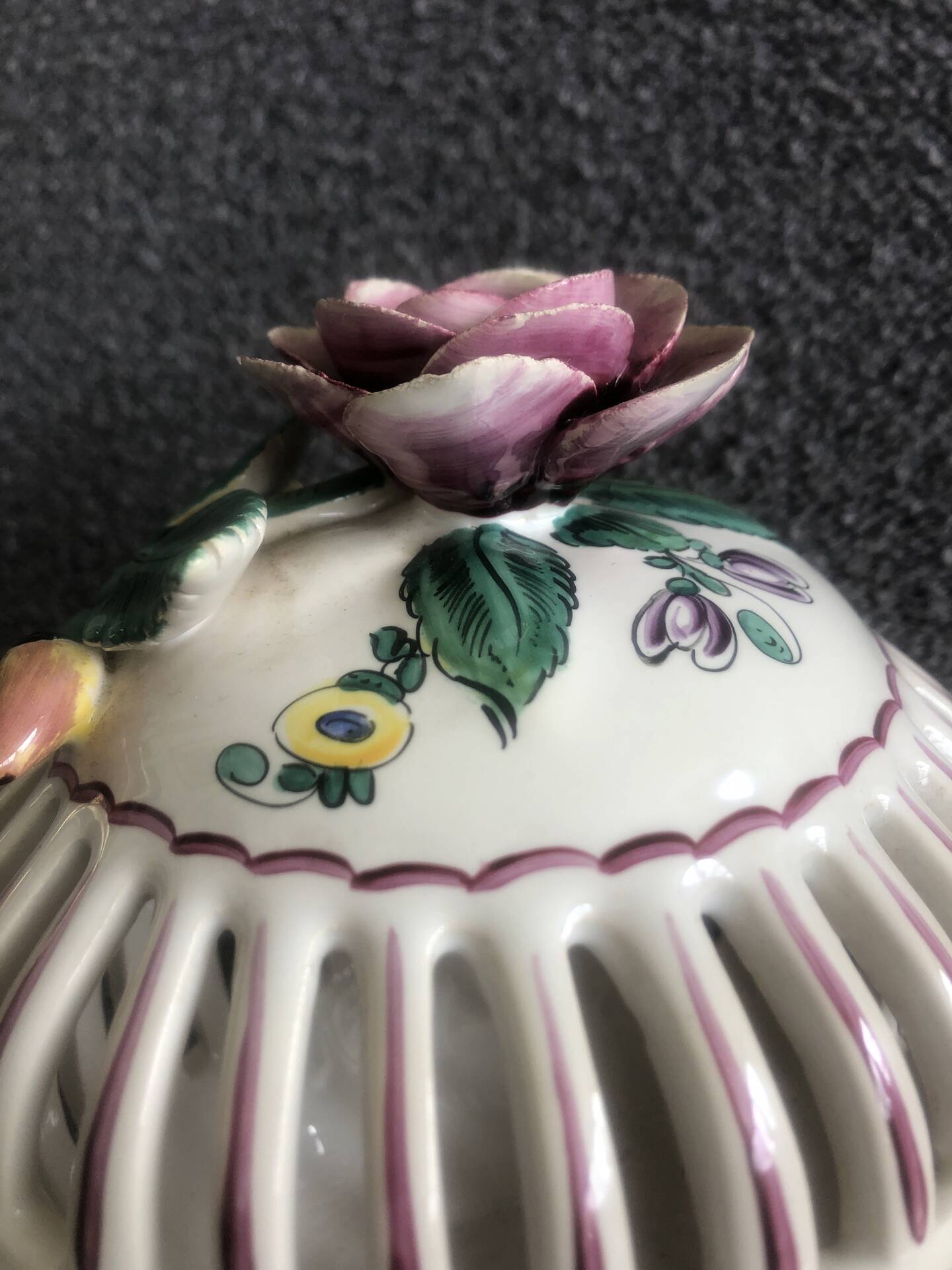 Lattice porcelain bonbonnière Chaumeil