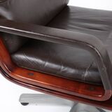 Pair of leather visitor armchairs by Eugen Schmidt
