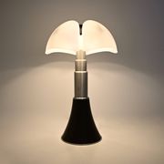 Lampe de table « Pipistrello » noire de Gae Aulenti pour Martinell