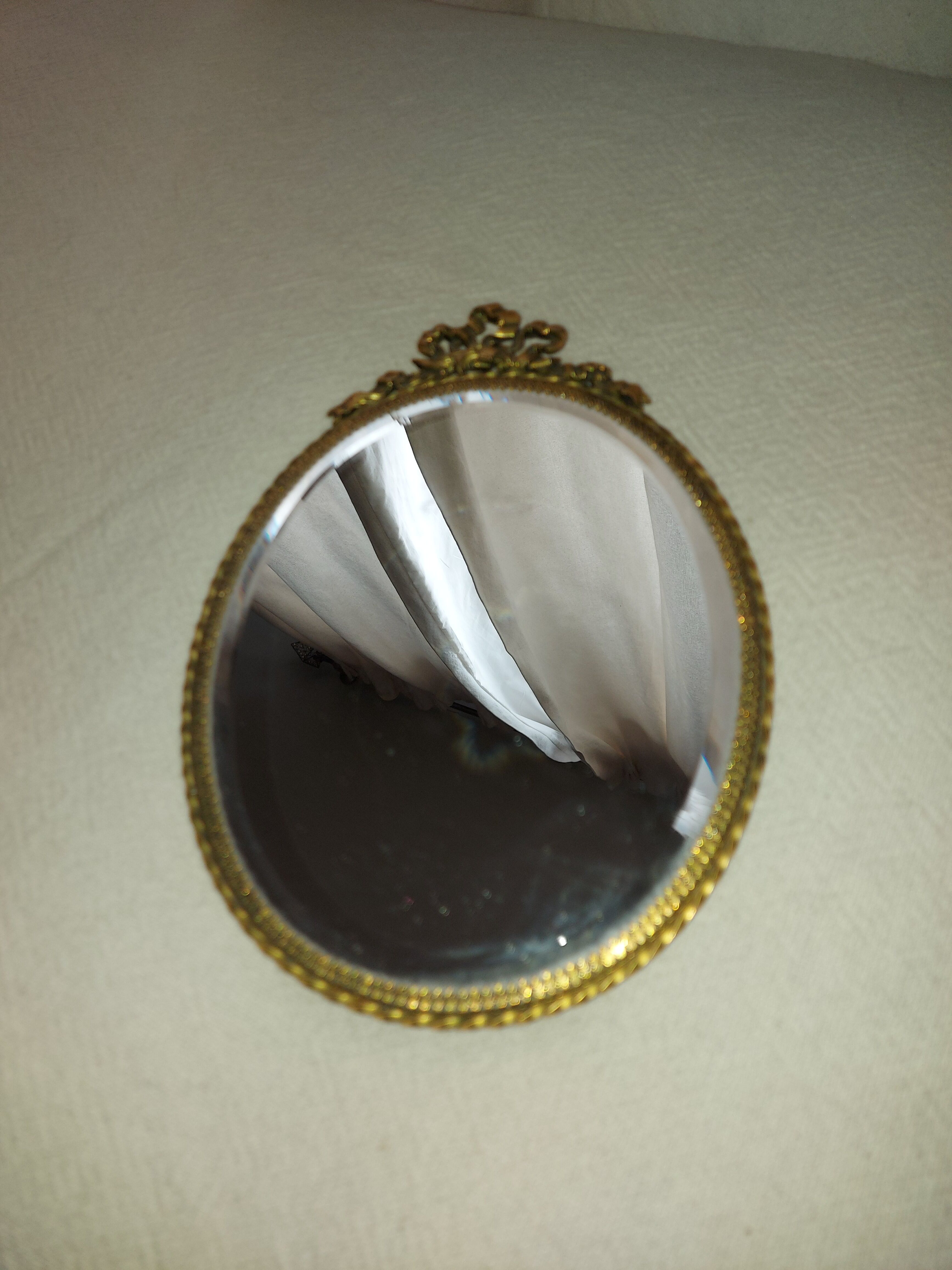 Miroir biseauté en laiton doré vintage -17x23cm